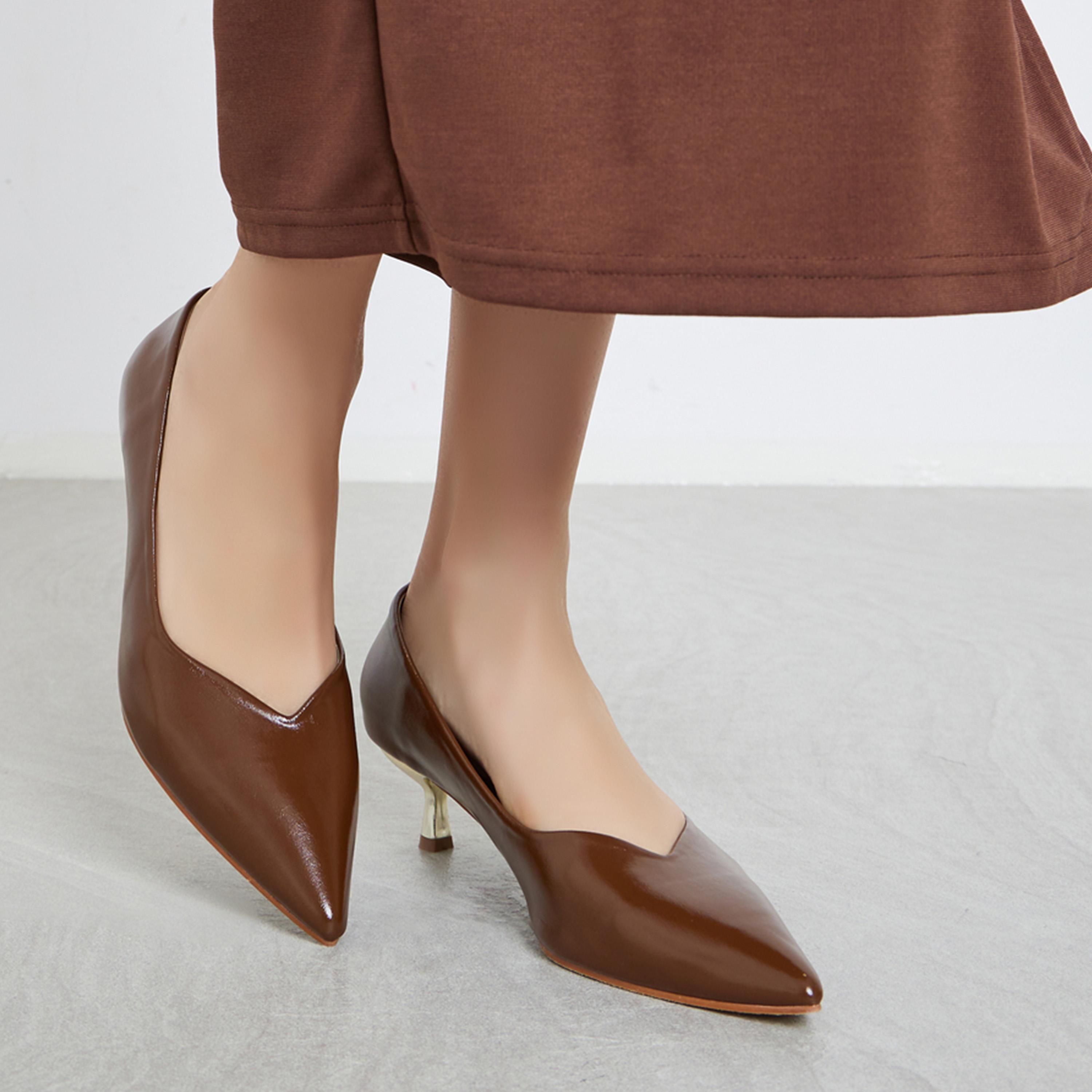 ستايلي - حذاء بني ذو مقدمة مدببة للنساء-women-shoes-sandals-heeled-image-2