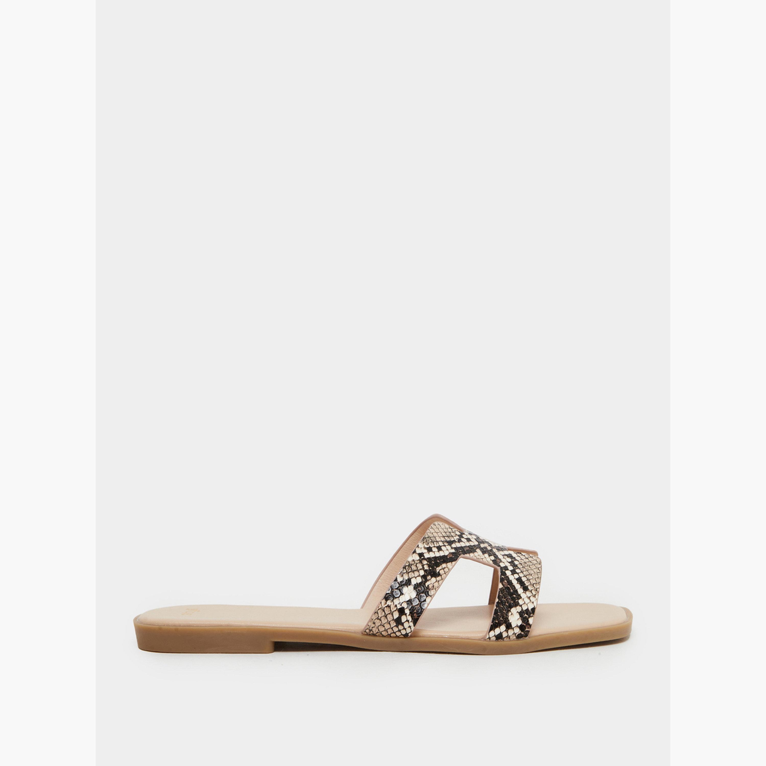 ستايلي - صندل مسطح نقشة حيوانات على شكل حرف H للنساء-women-shoes-sandals-flats-image-3