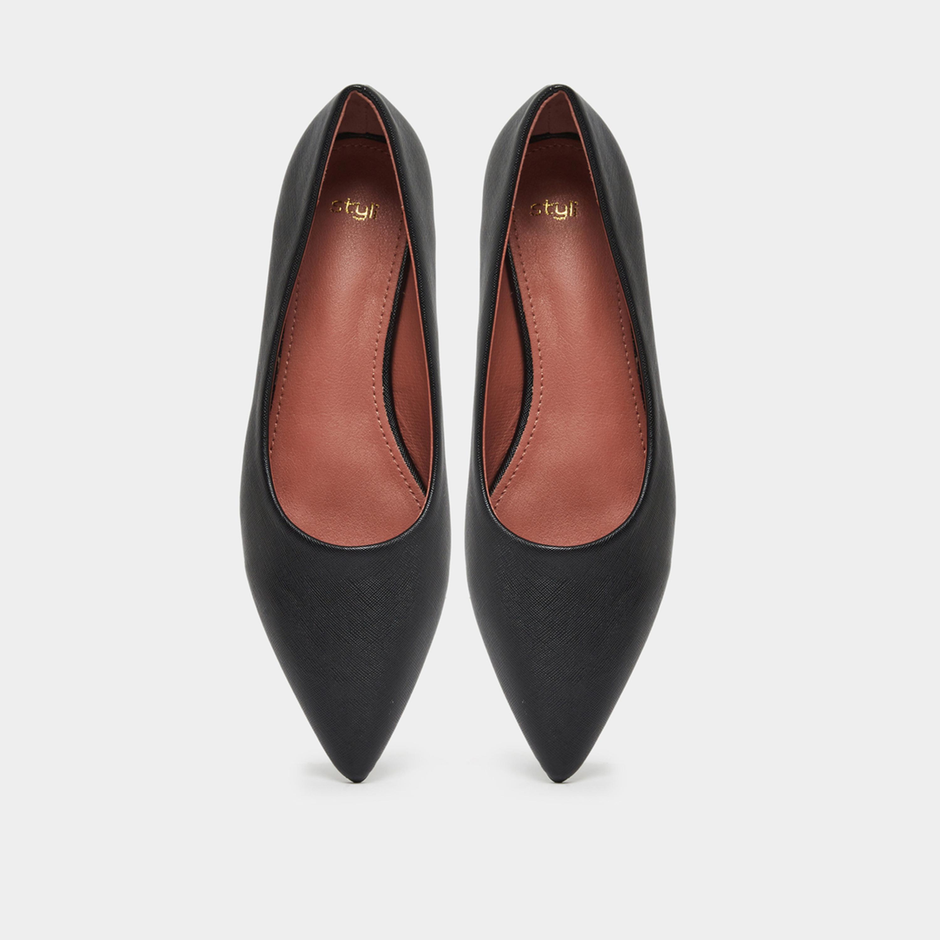 ستايلي - حذاء نسائي أسود سهل الارتداء بمقدمة مدببة-women-shoes-sandals-heeled-image-6