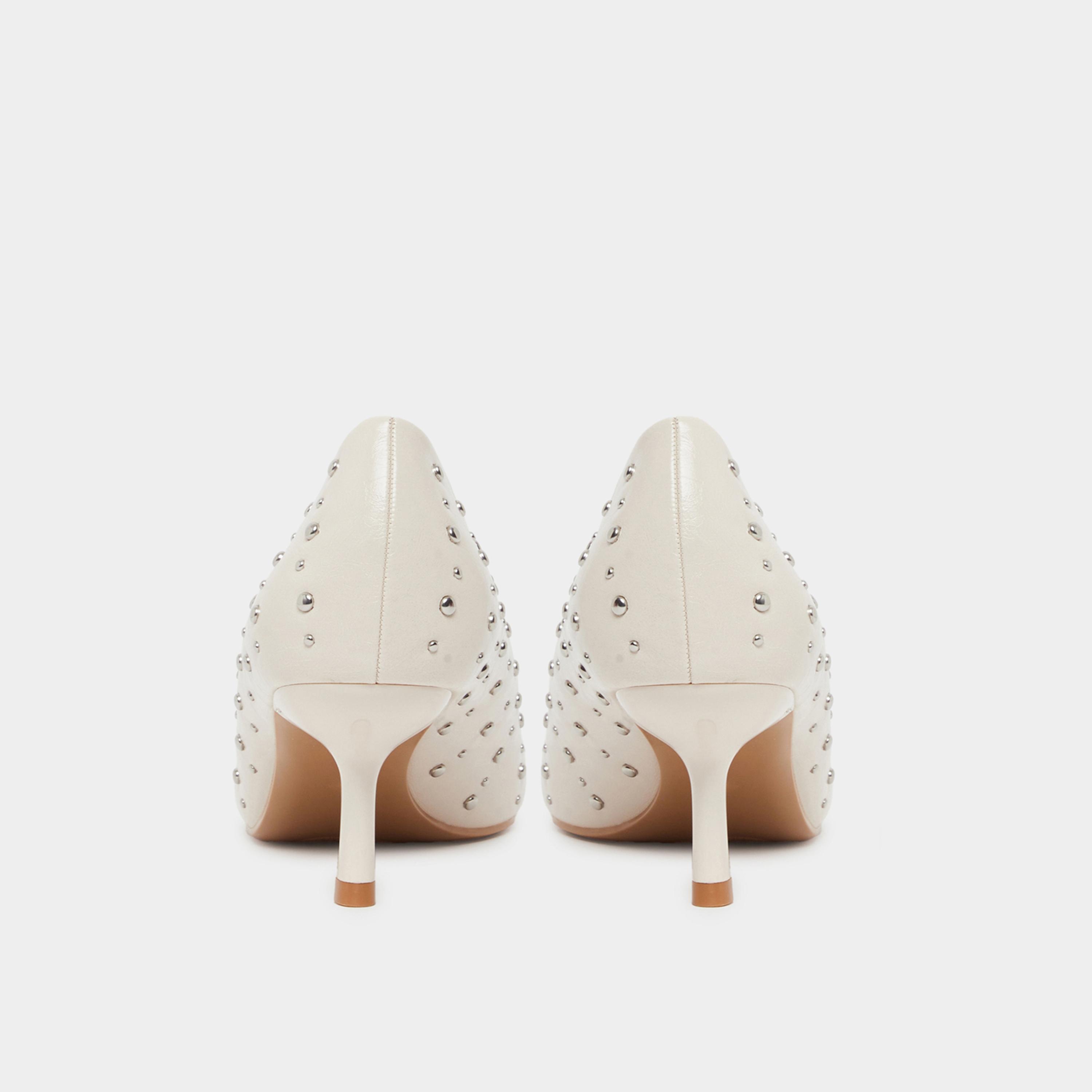 ستايلي - حذاء كورت بطرف مدبب ومرصع بالمسامير لون نود للنساء-women-shoes-sandals-heeled-image-5