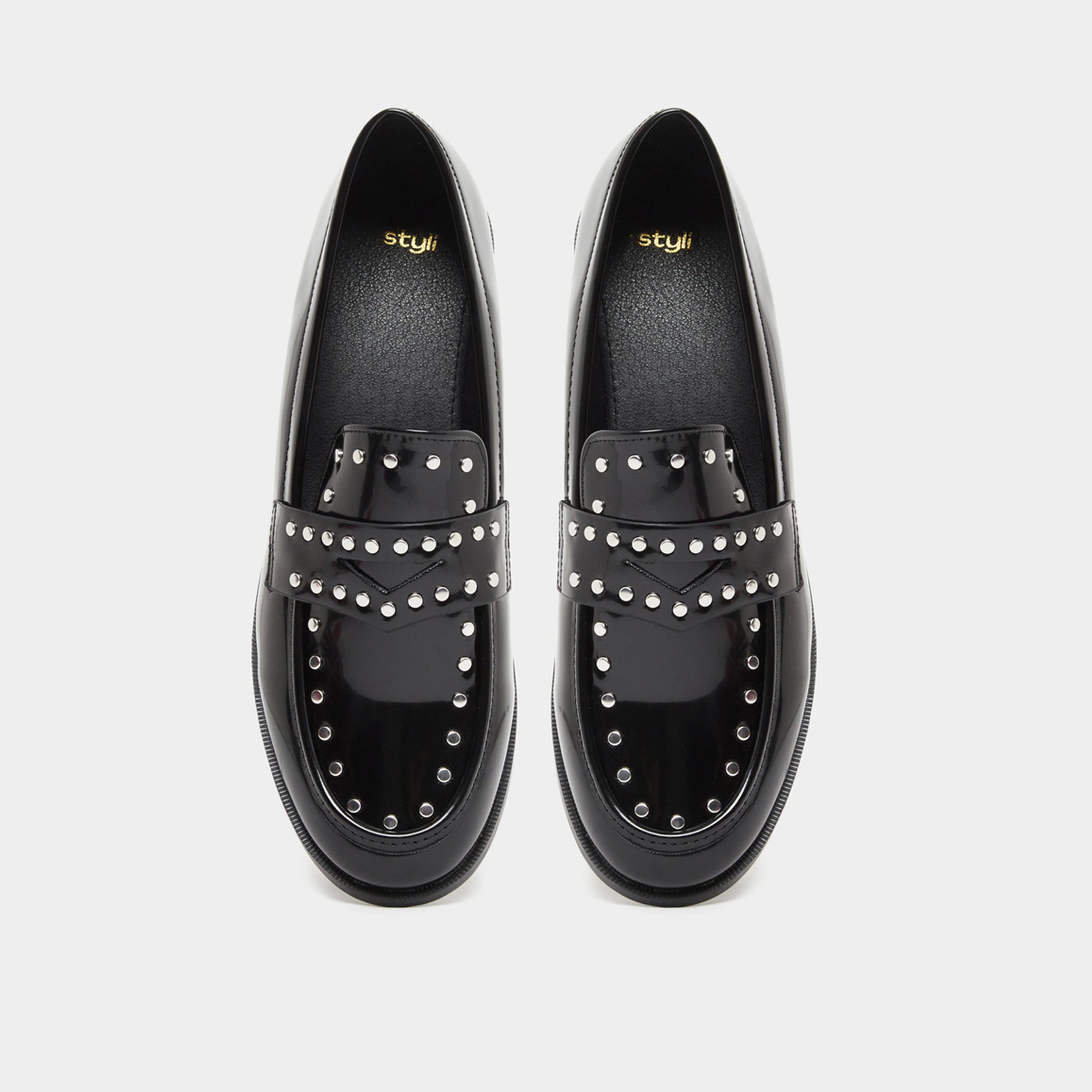 ستايلي - حذاء لوفر أسود مرصع بالمسامير للنساء-women-shoes-flats-loafers-image-6