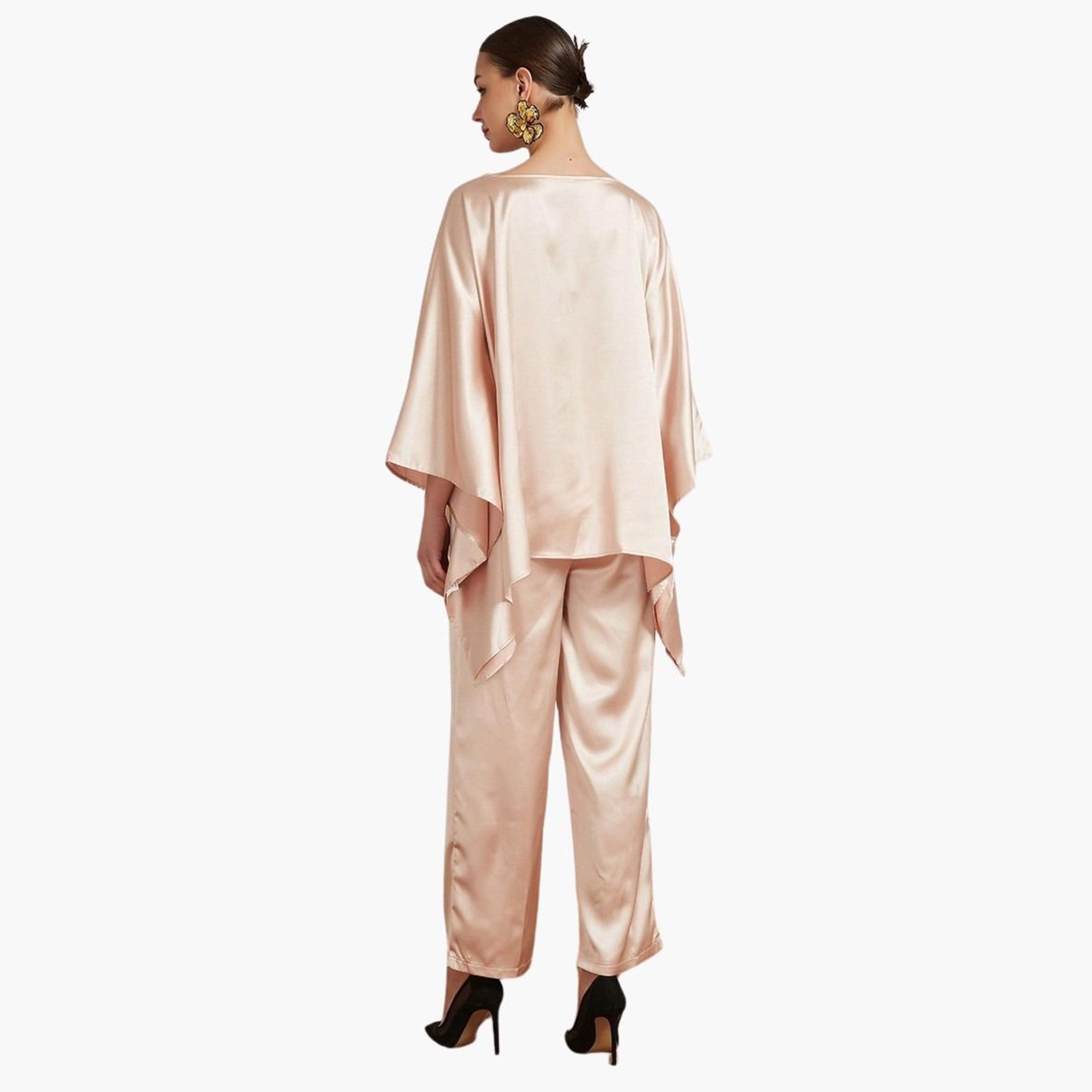 تيك تو - طقم بلوزة وبنطال من الساتان الوردي بتصميم غير متماثل-women-clothing-coordsets-image-4
