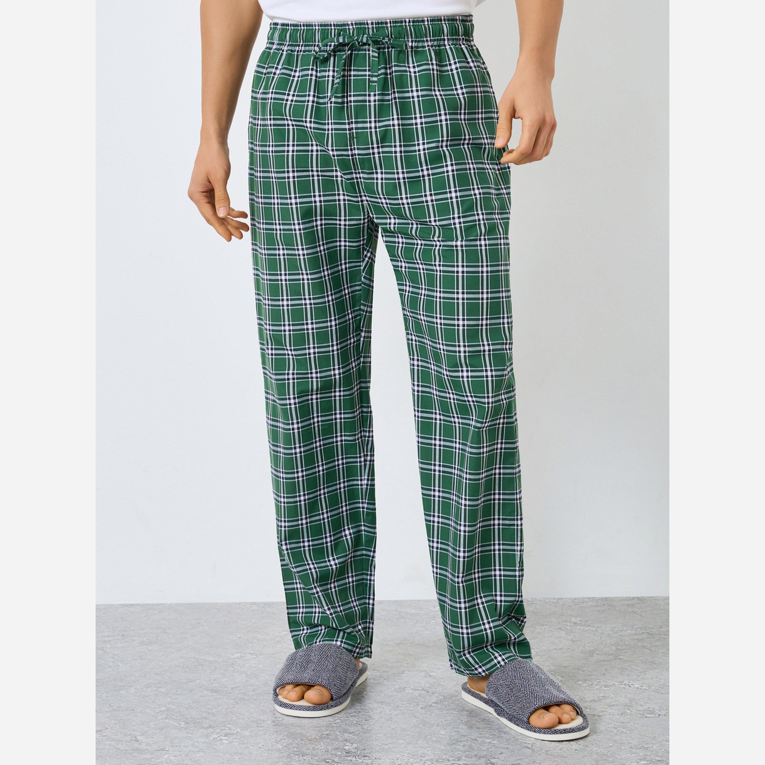 ستايلي - بيجاما رجالي لون أخضر طبعة مربعات-men-clothing-nightwear-pyjamaandshorts-image-1