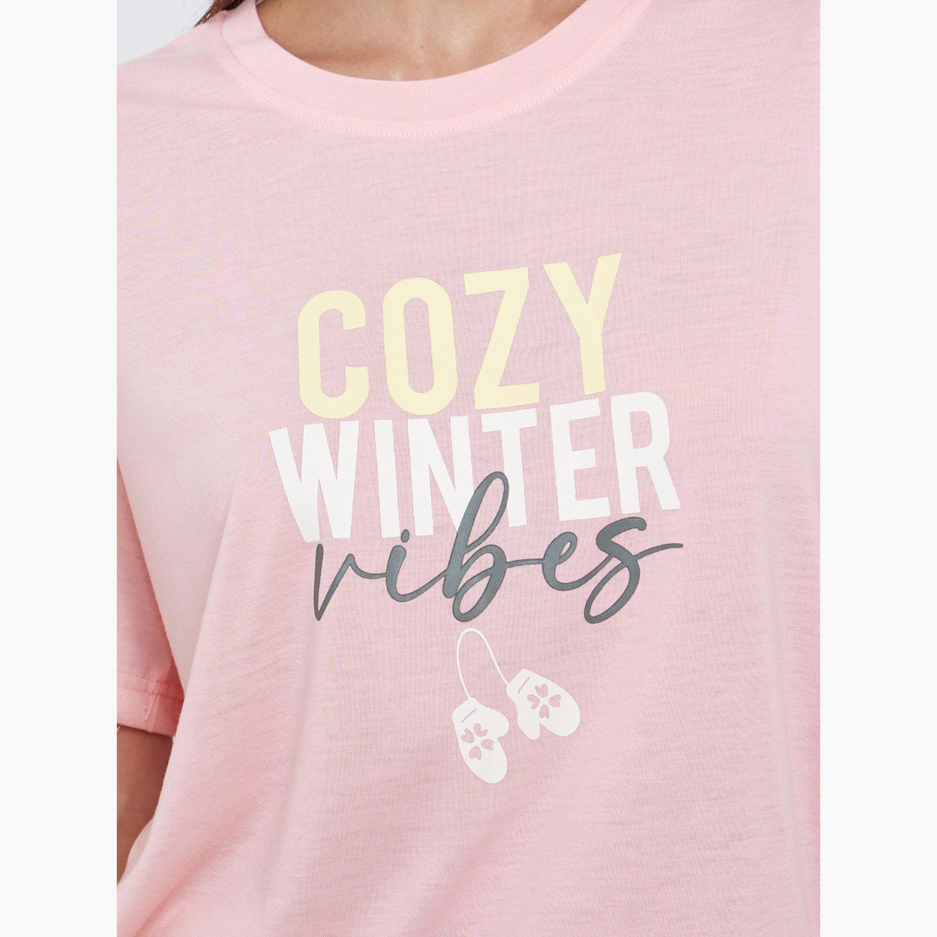 Styli Winter Vibes Graphic Drop Shoulder T-Shirt and Pyjama Set-women-clothing-nightwear-pyjamas-longsets-image-4