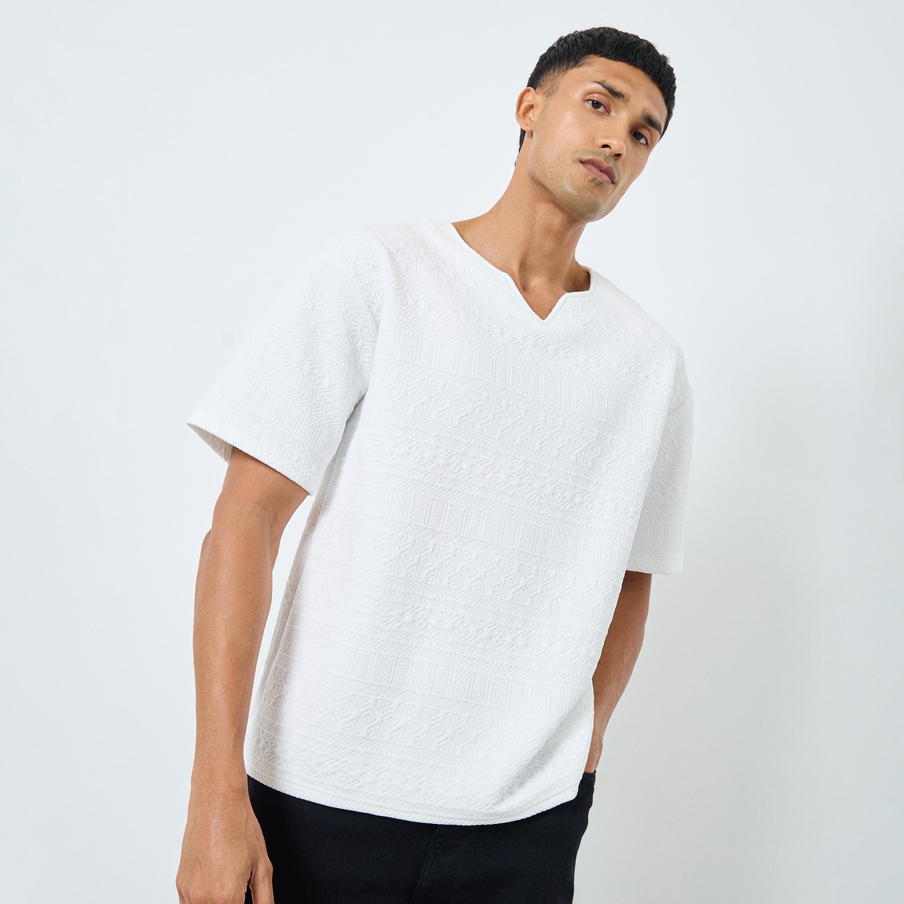 Styli White Textured Oversized Notch Neck T-Shirt-men-clothing-tshirtsandpolos-tshirts-image-1