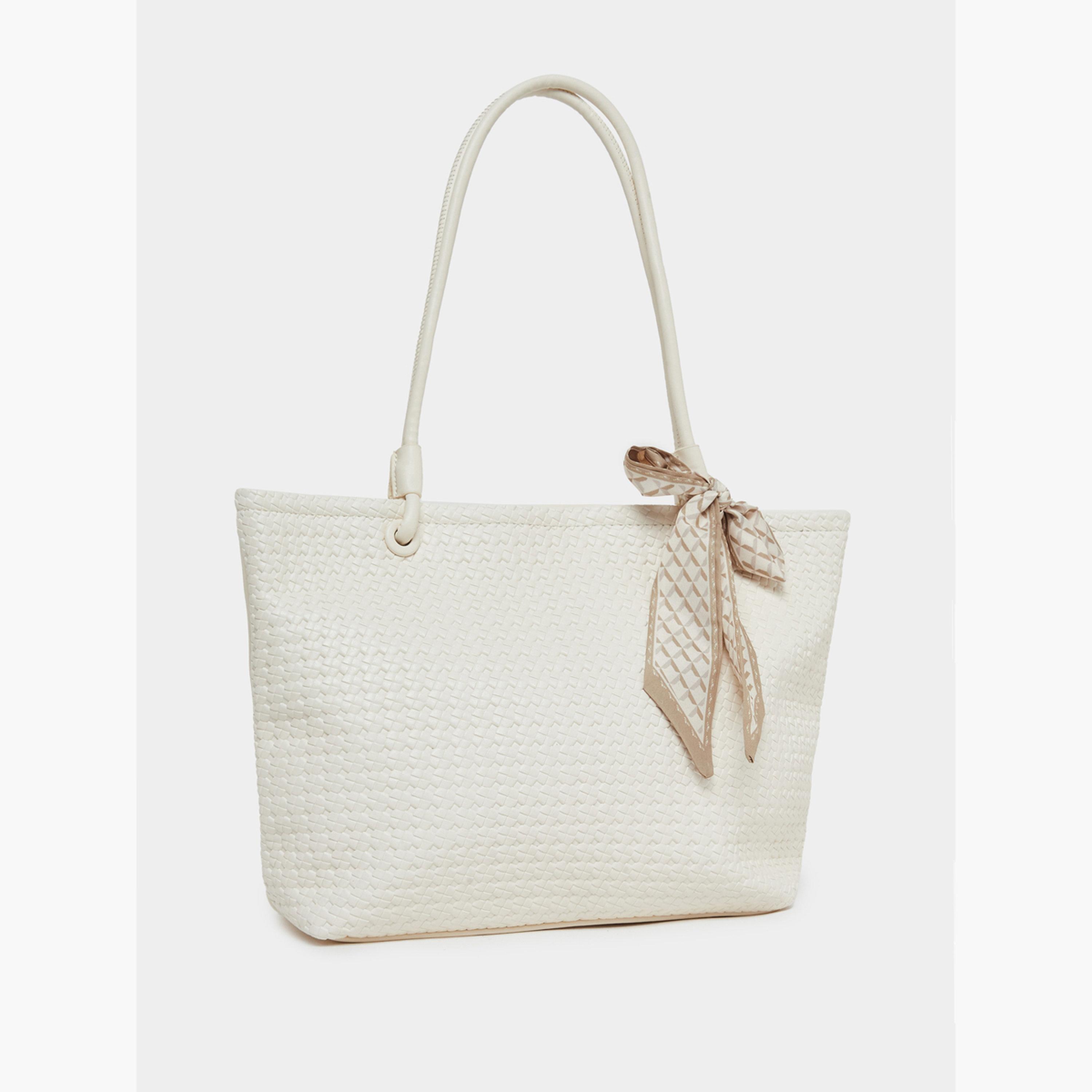 شنطة كتف بارزة الملمس بتفاصيل وشاح-women-bagsandwallets-handbags-image-1