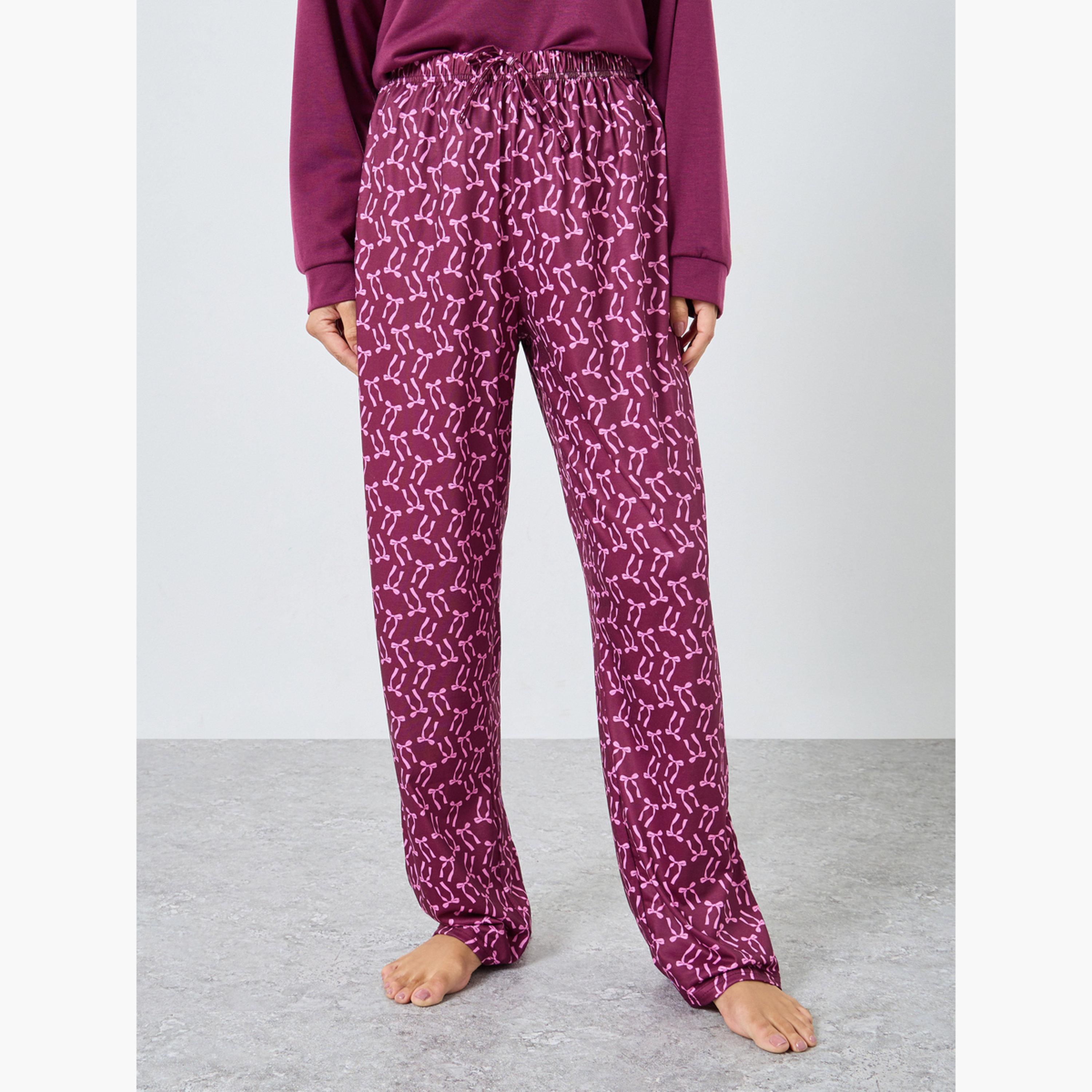 Styli Bow Slogan Print Sweatshirt and Pyjama Set-women-clothing-nightwear-pyjamas-longsets-image-4