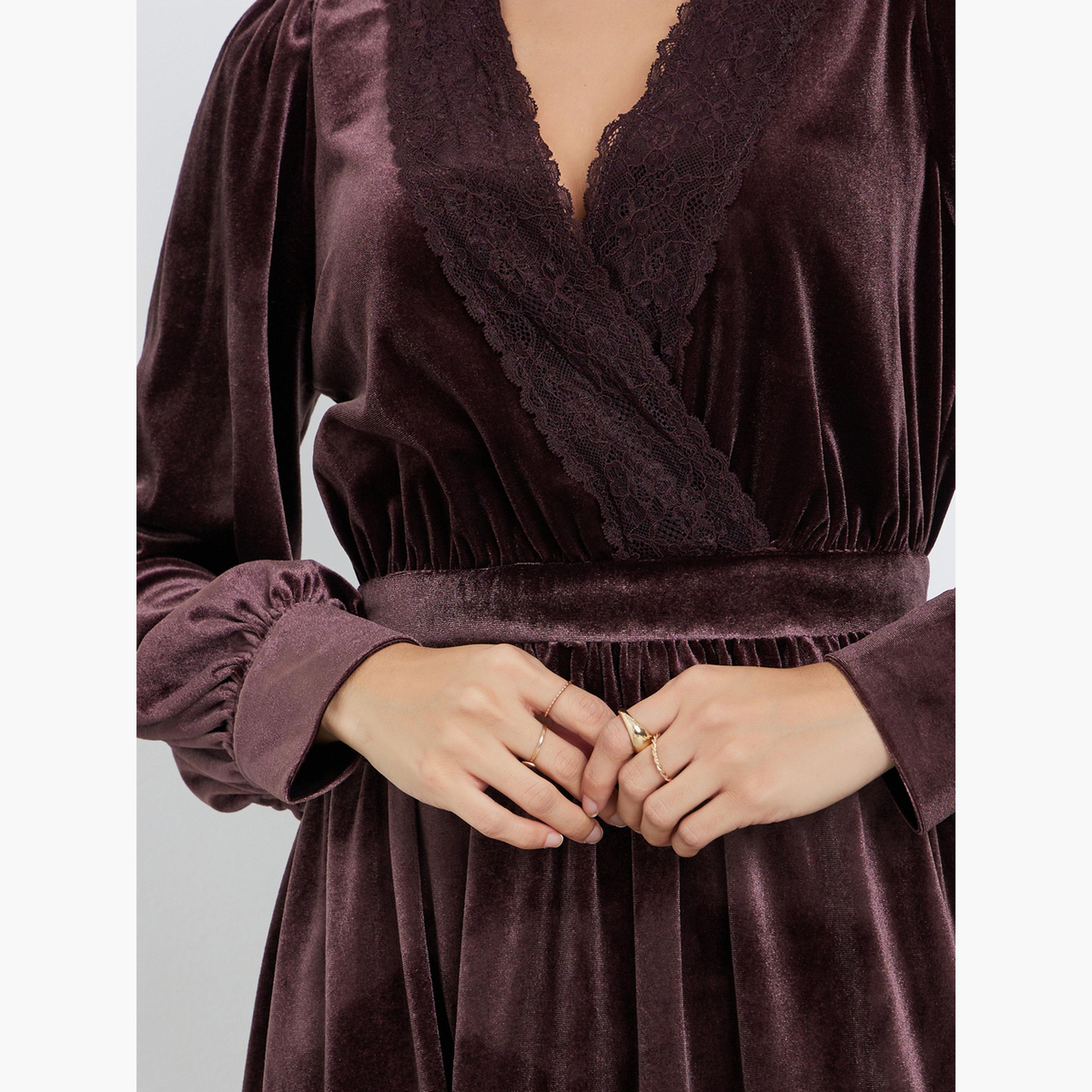 ستايلي - فستان متوسط ​​الطول بتصميم A مع حواف من الدانتيل ومظهر مخملي بني-women-clothing-dresses-image-3