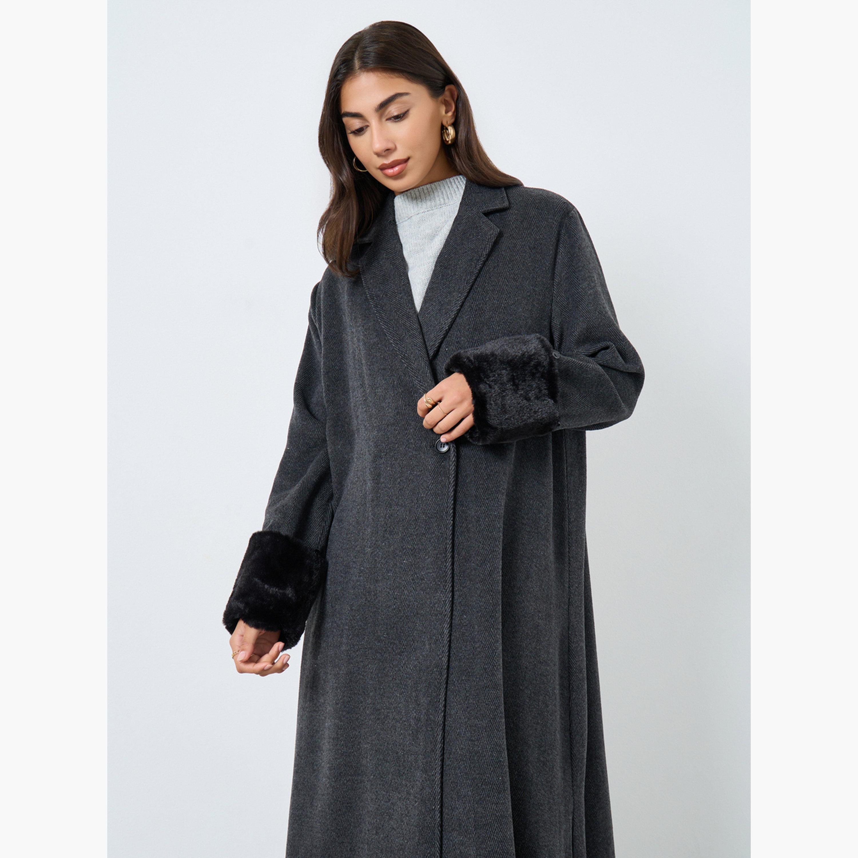 Styli Herringbone Weave Blazer Collar Abaya with Faux Fur Cuff-women-arabicclothing-abayas-image-3