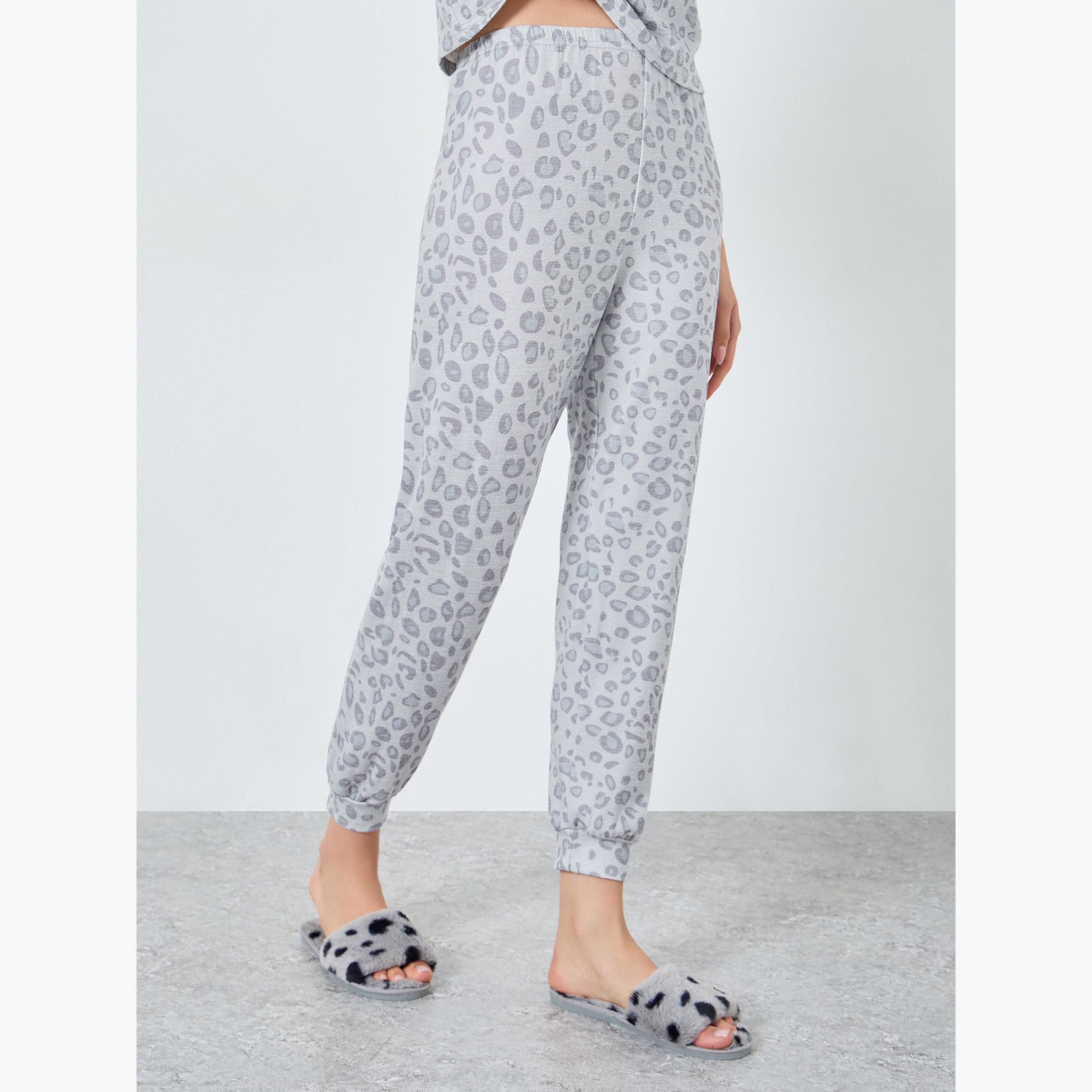 Take Two Grey Leopard Print T-Shirt and Pyjama Set-women-clothing-nightwear-pyjamas-longsets-image-5