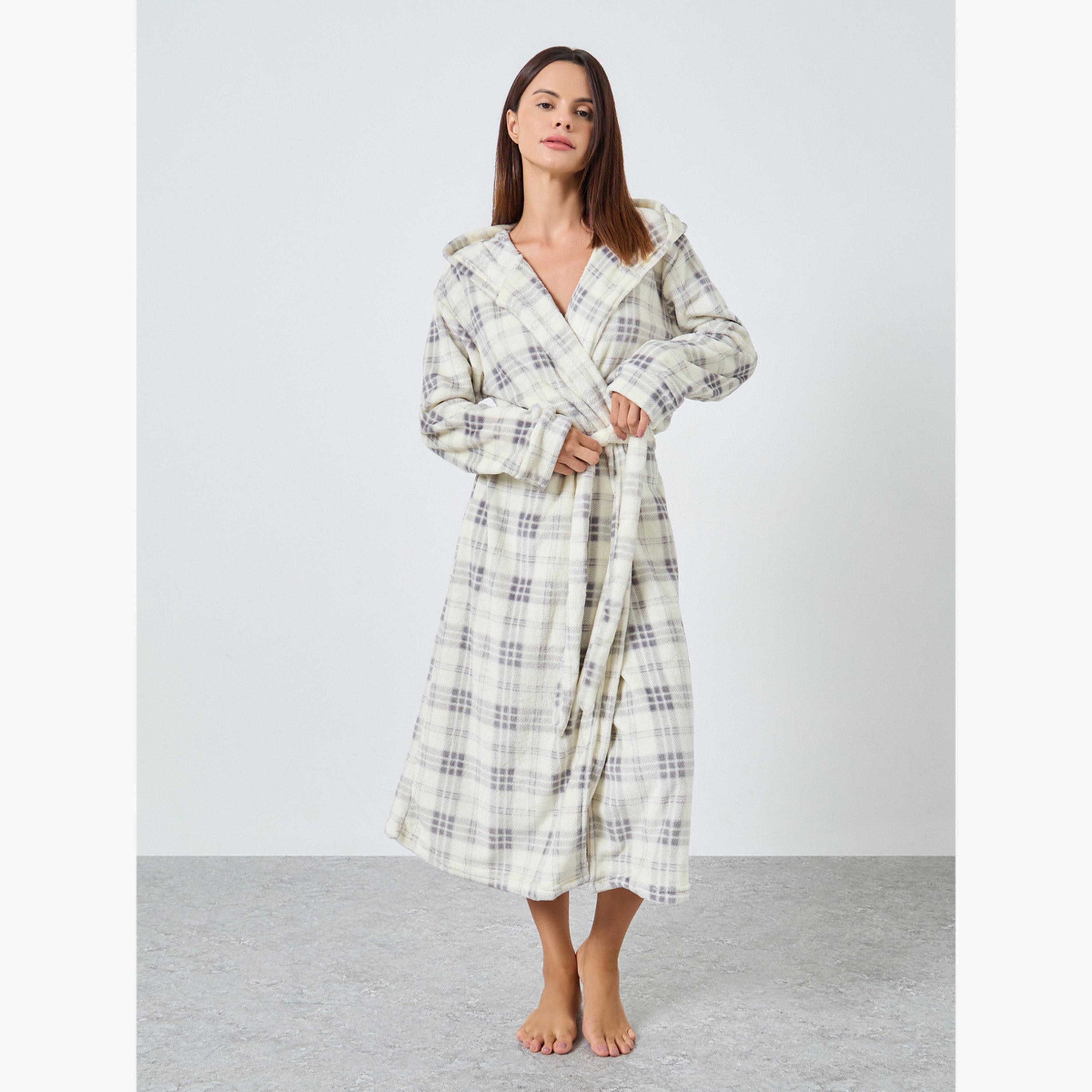 ستايلي - روب من الصوف المنقوش بغطاء للرأس للنساء-women-clothing-nightwear-robes-image-1