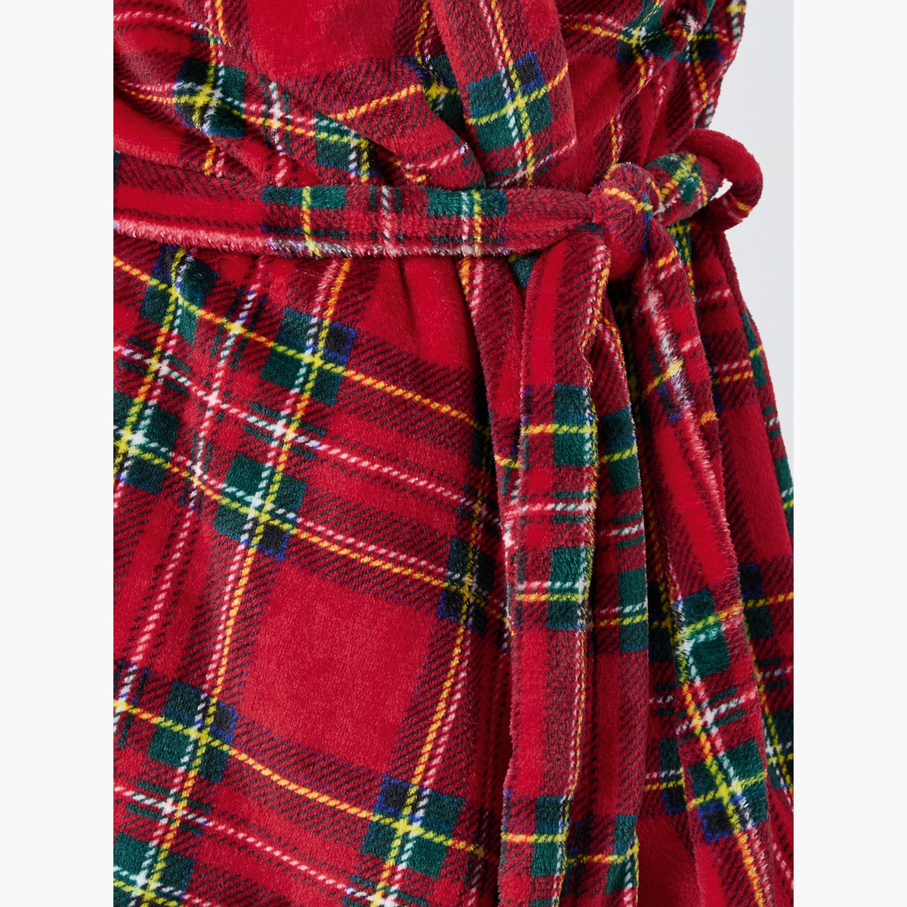 Styli Women Checked Fleece Hooded Robe-women-clothing-nightwear-robes-image-3