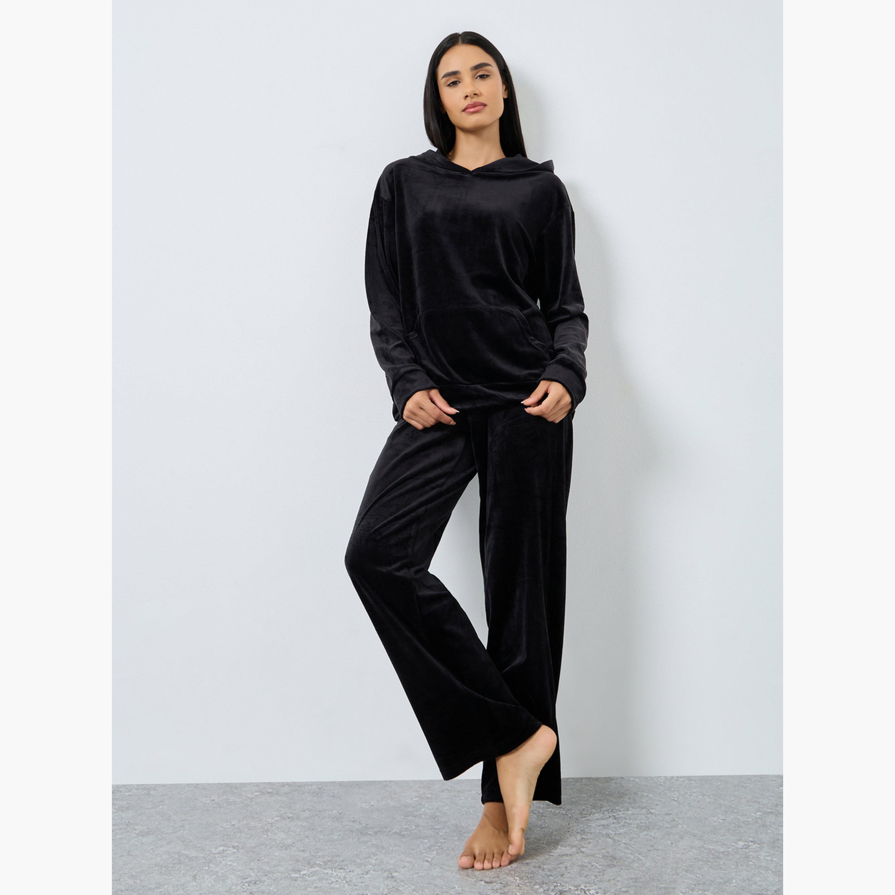 ستايلي - بيجاما قميص بغطاء رأس بمظهر مخملي للنساء-women-clothing-nightwear-pyjamas-longsets-image-1