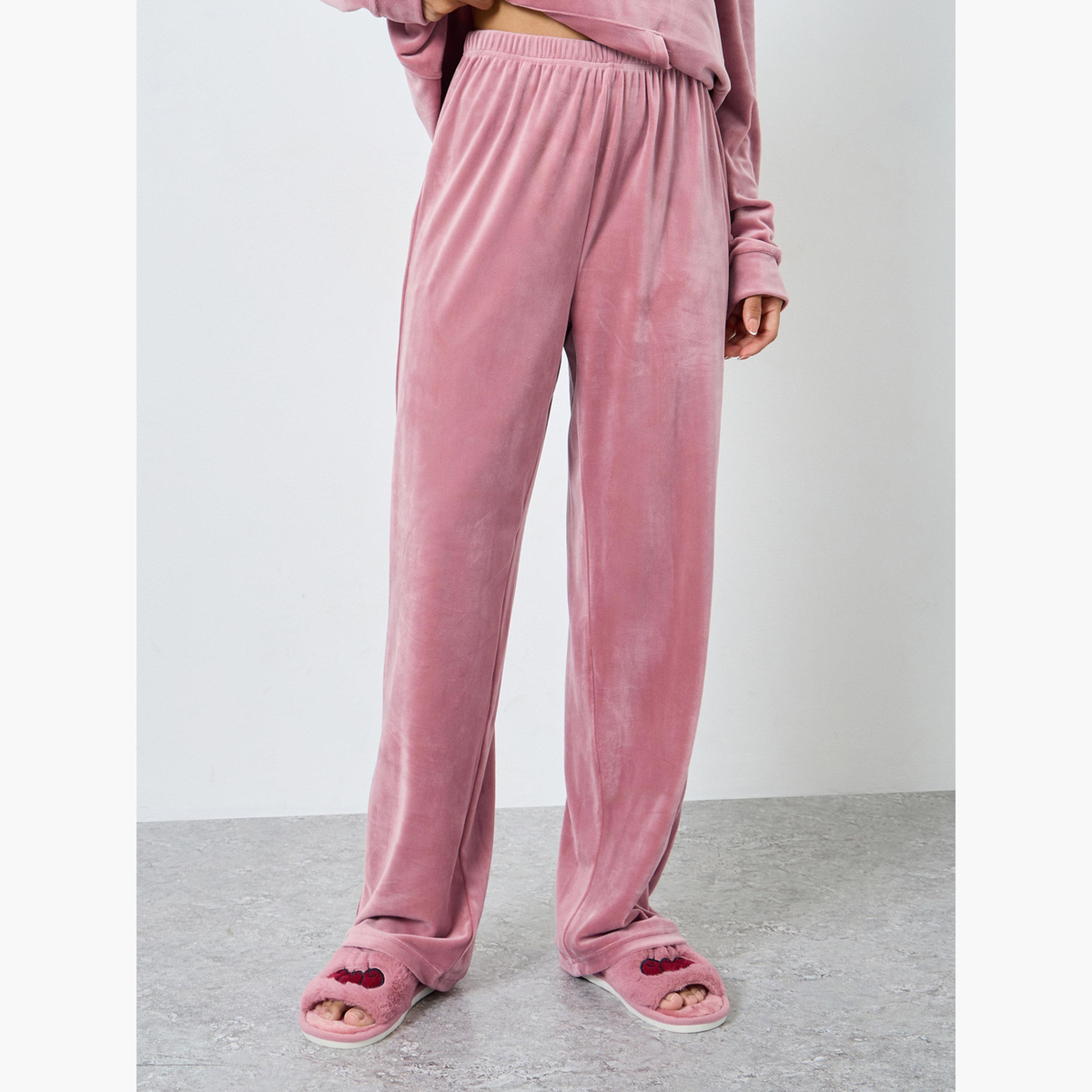ستايلي - بيجاما قميص بغطاء رأس بمظهر مخملي للنساء-women-clothing-nightwear-pyjamas-longsets-image-4
