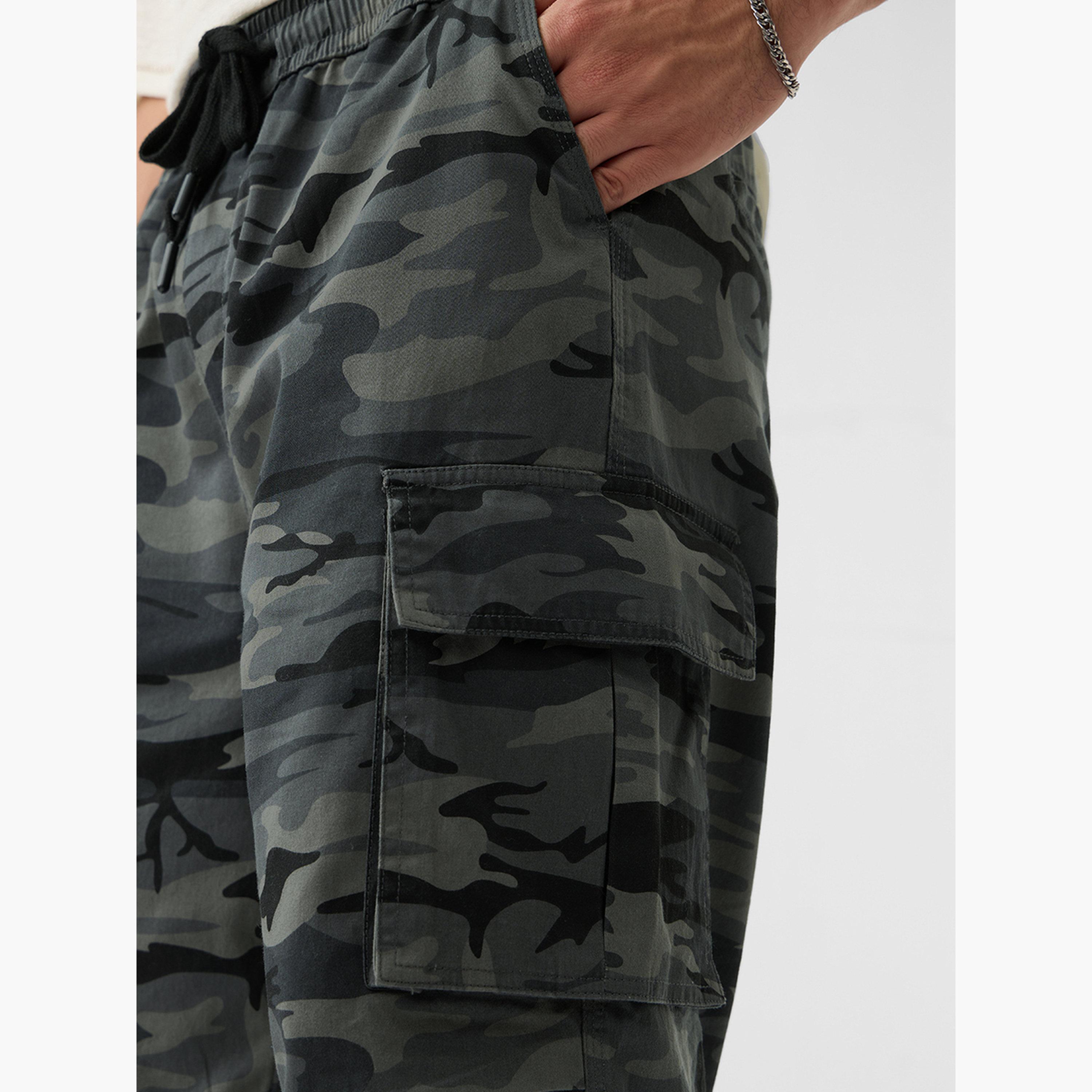The Souled Store X Styli Men Green Camo Cargo Parachute Pants-men-clothing-bottoms-trousersandchinos-trousers-image-6