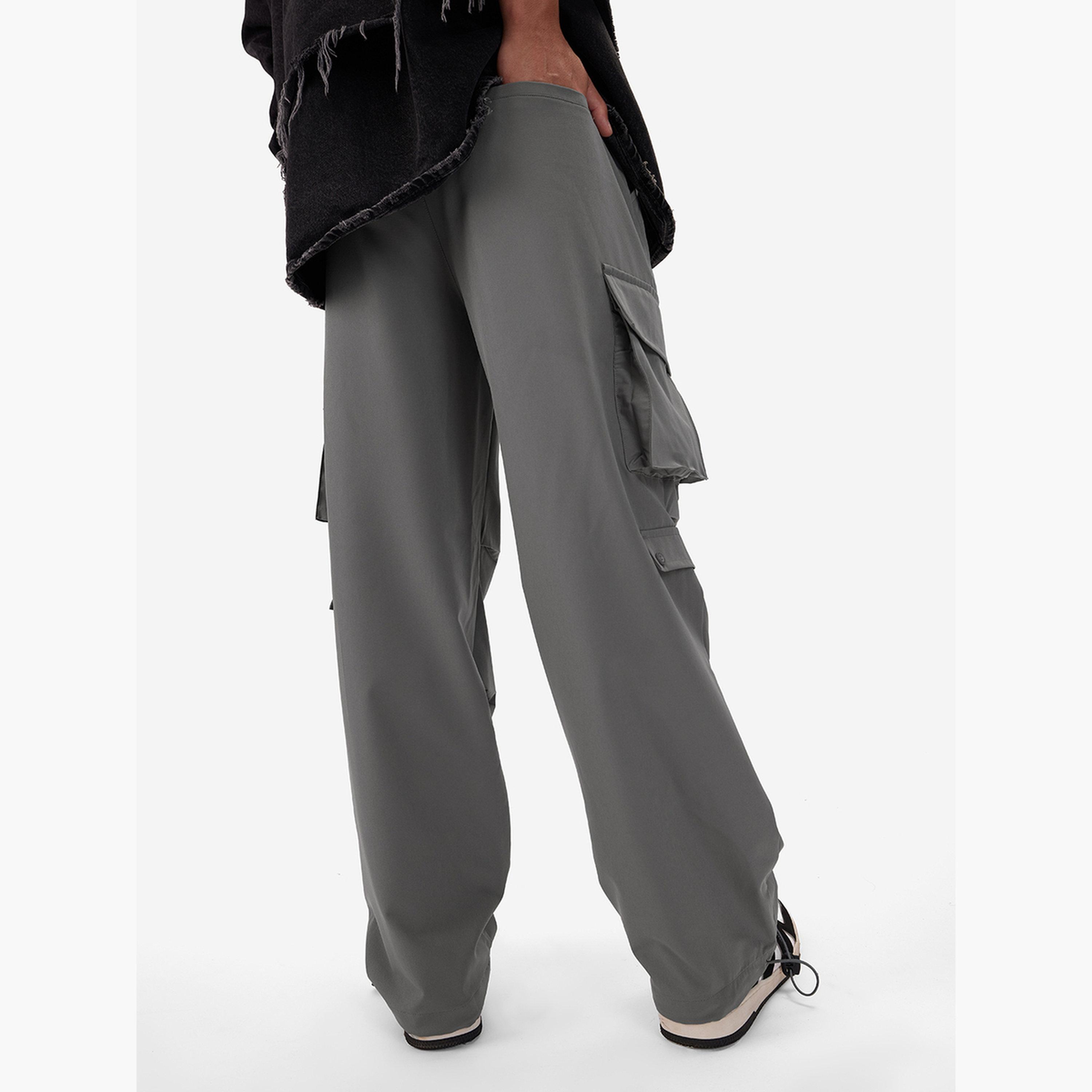 ذا سولد ستور × ستايلي - بنطال رجالي رمادي اللون مزود بجيوب ومظلات-men-clothing-bottoms-trousersandchinos-trousers-image-4