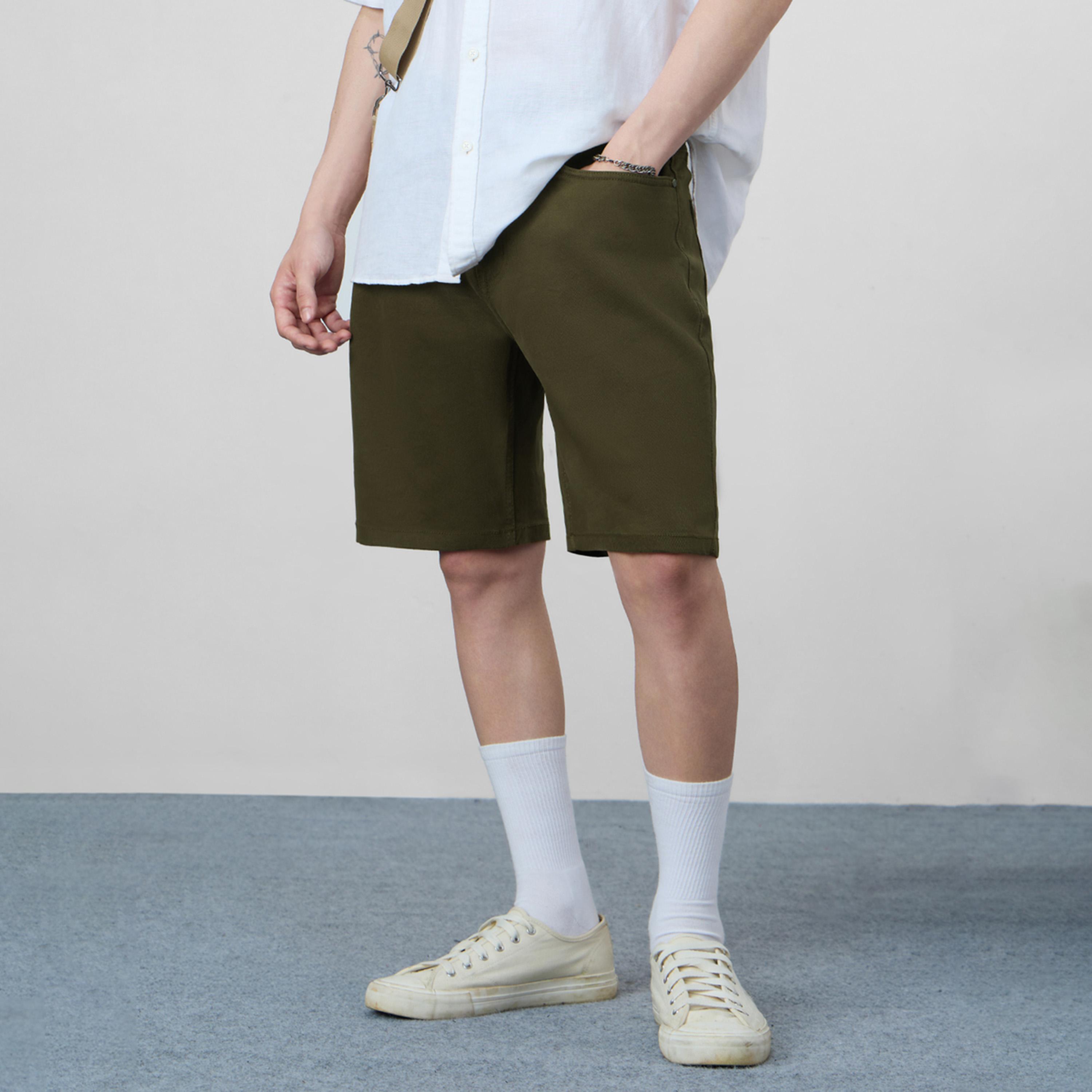 ذا سولد ستور × ستايلي - شورت جينز رجالي لون أخضر الداكن بطول الركبة-men-clothing-bottoms-shorts-image-1