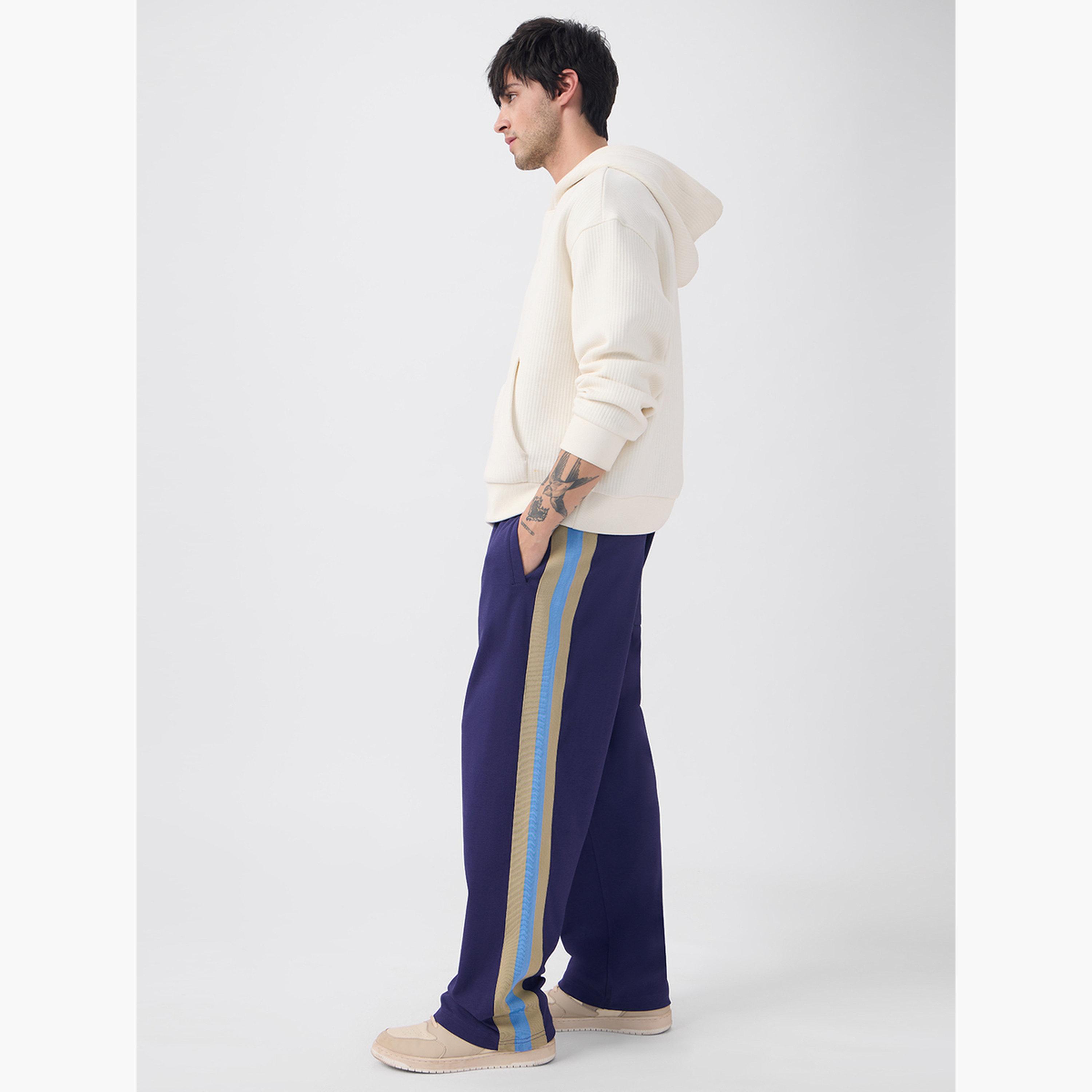 ذا سولد ستور × ستايلي - بنطال رياضي كوري رجالي مخطط جانبي لون أزرق-men-clothing-bottoms-joggers-image-2