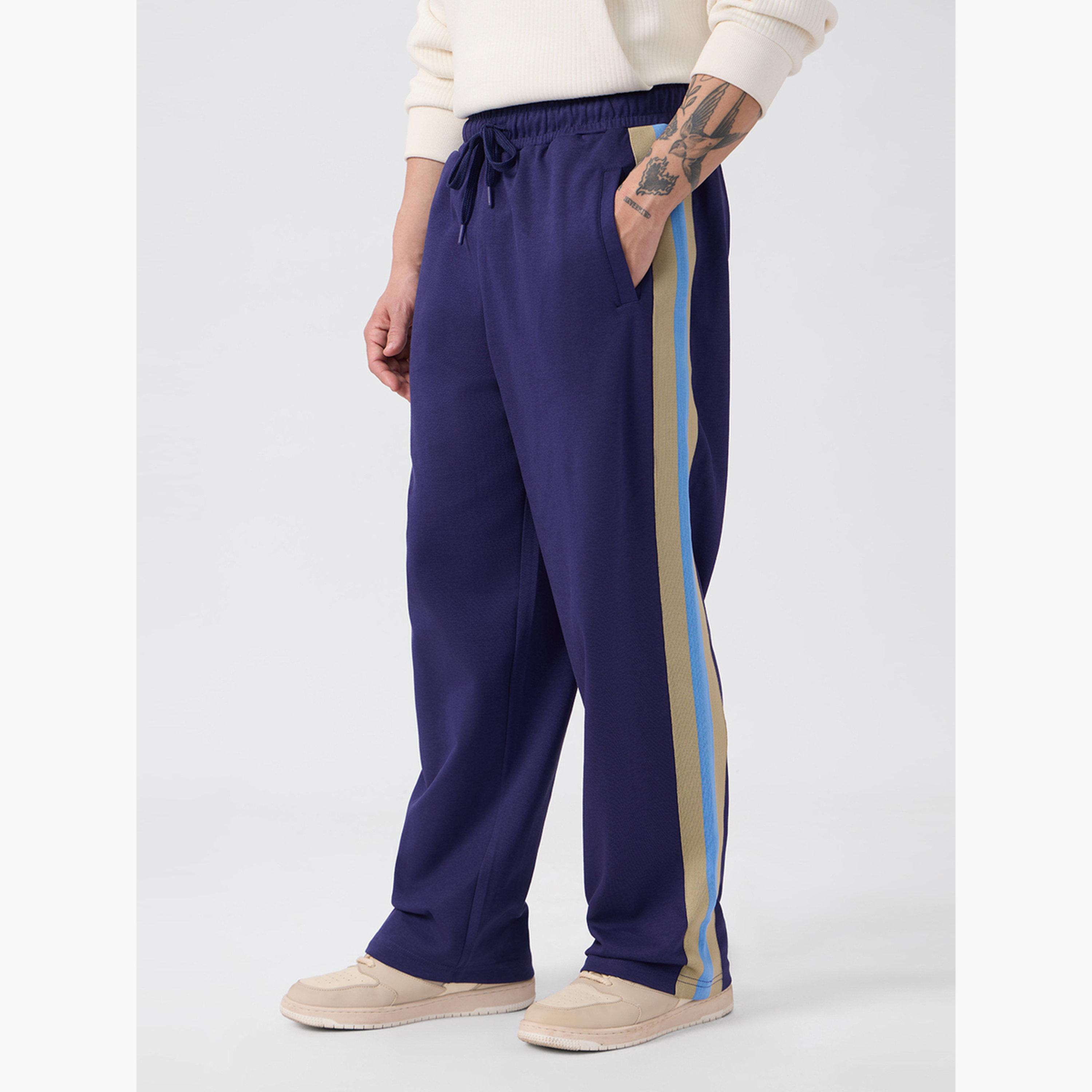 ذا سولد ستور × ستايلي - بنطال رياضي كوري رجالي مخطط جانبي لون أزرق-men-clothing-bottoms-joggers-image-4