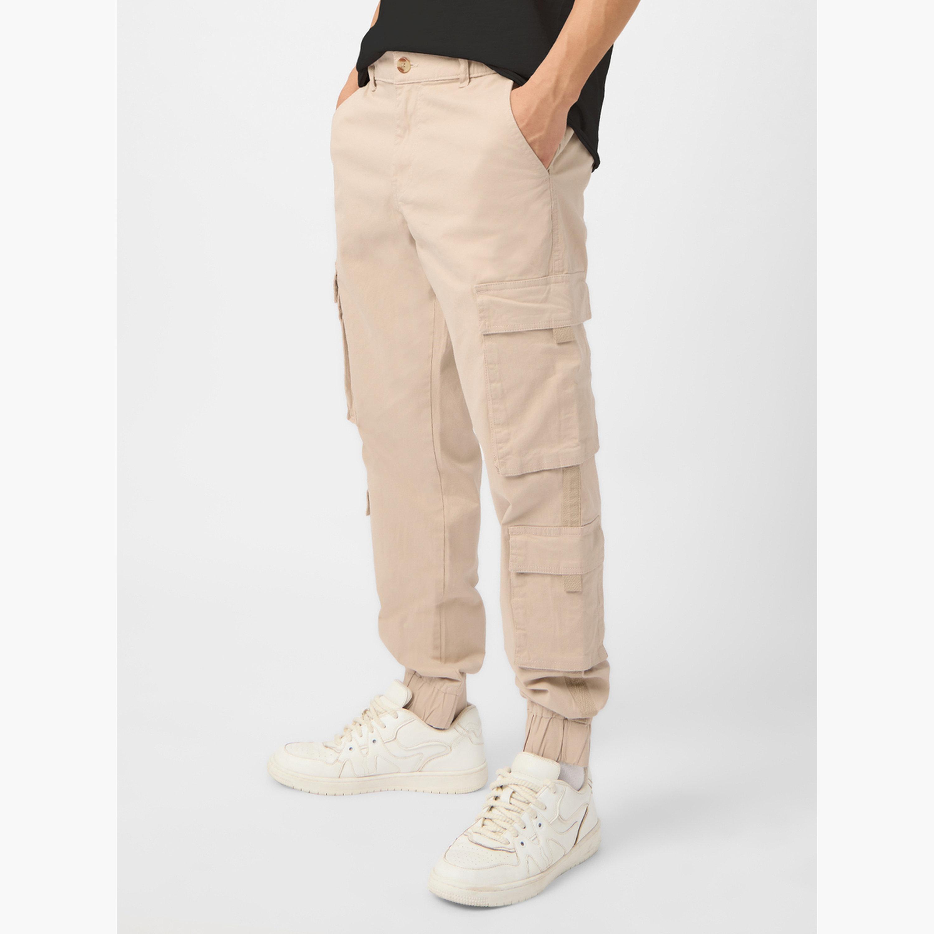 ذا سولد ستور × ستايلي - بنطال رياضي رجالي بيج اللون بحواف ضيقة-men-clothing-bottoms-joggers-image-3