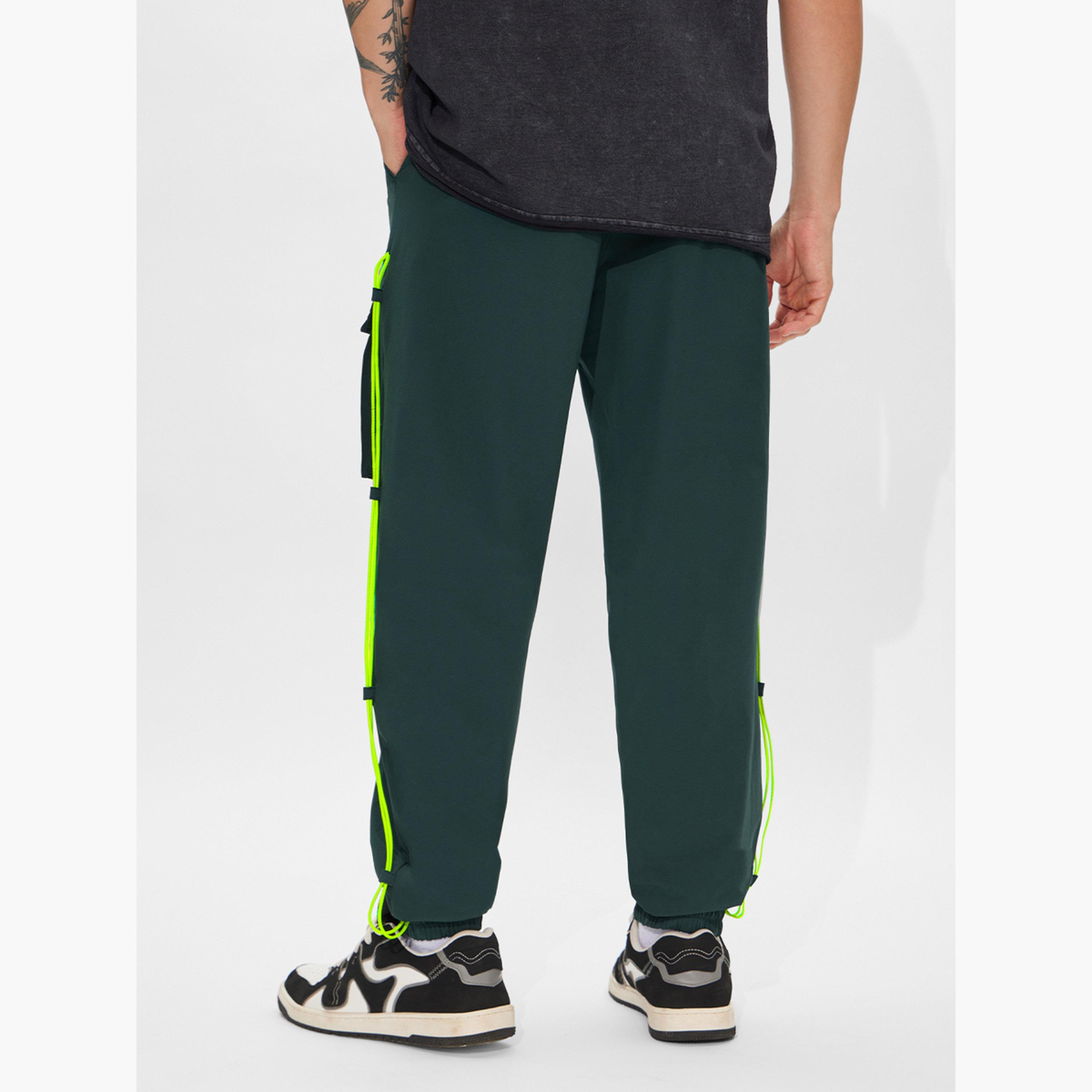 ذا سولد ستور × ستايلي - بنطال رياضي رجالي مريح لون أخضر الداكن-men-clothing-bottoms-joggers-image-4