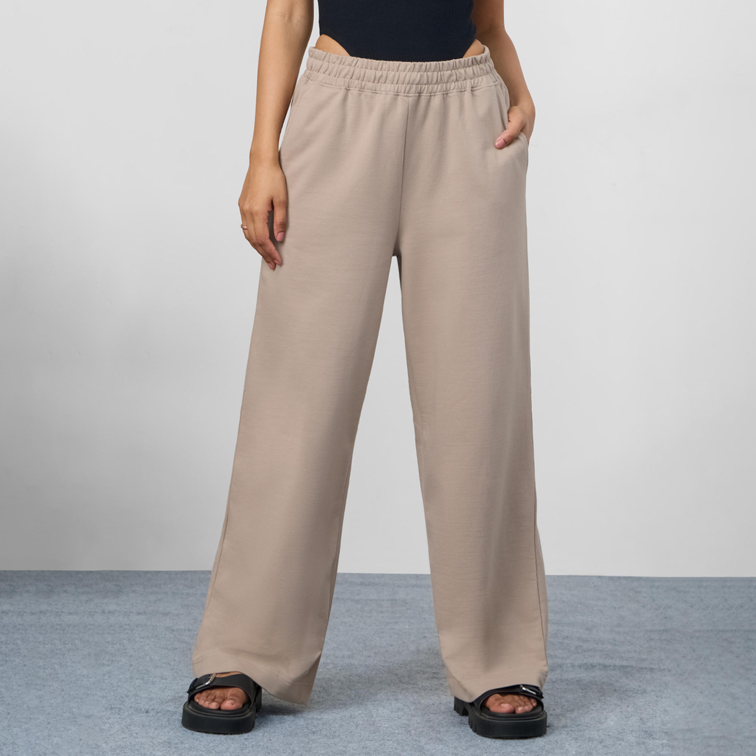 ذا سولد ستور × ستايلي - بنطال رياضي بني سادة واسع الساق-women-clothing-bottoms-joggers-image-1