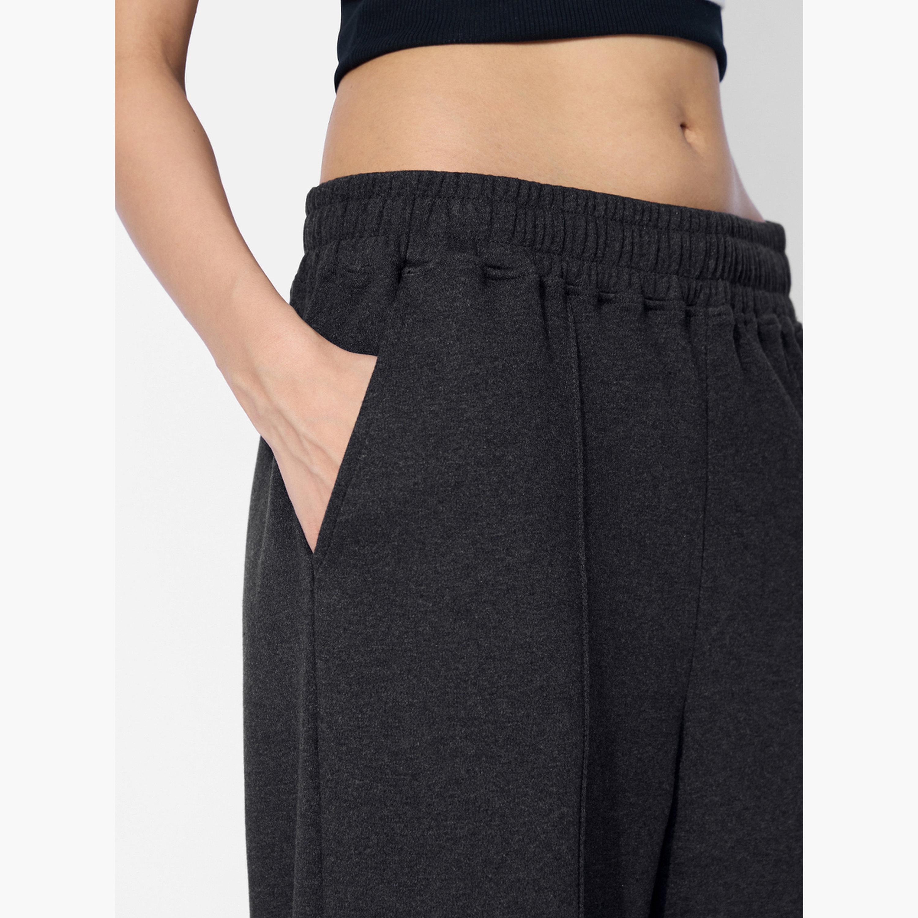 ذا سولد ستور × ستايلي - بنطال رياضي واسع الساق لون أسود-women-clothing-bottoms-joggers-image-4