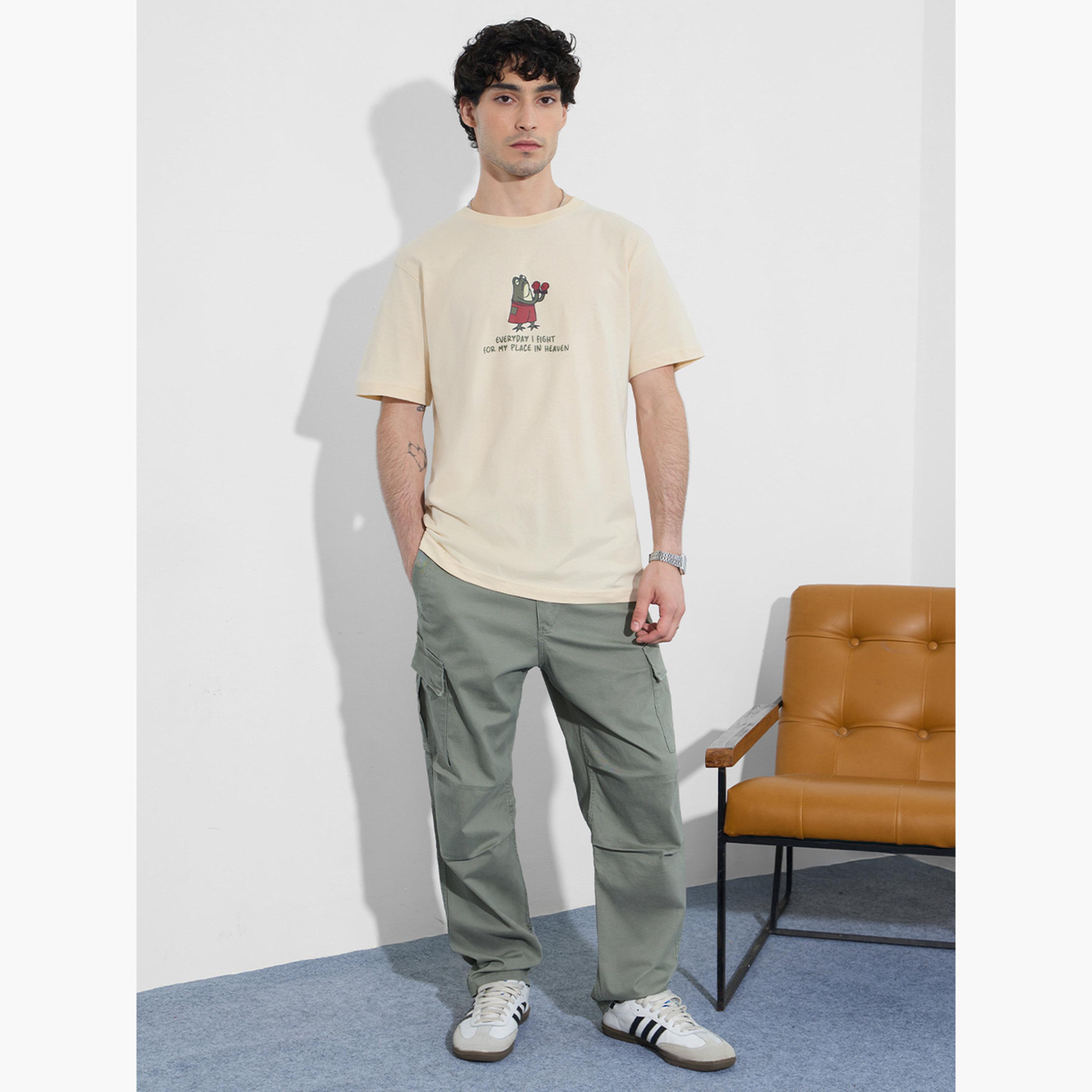 ذا سولد ستور × ستايلي - تي شيرت رجالي مريح برسومات لون بيج-men-clothing-tshirtsandpolos-tshirts-image-4