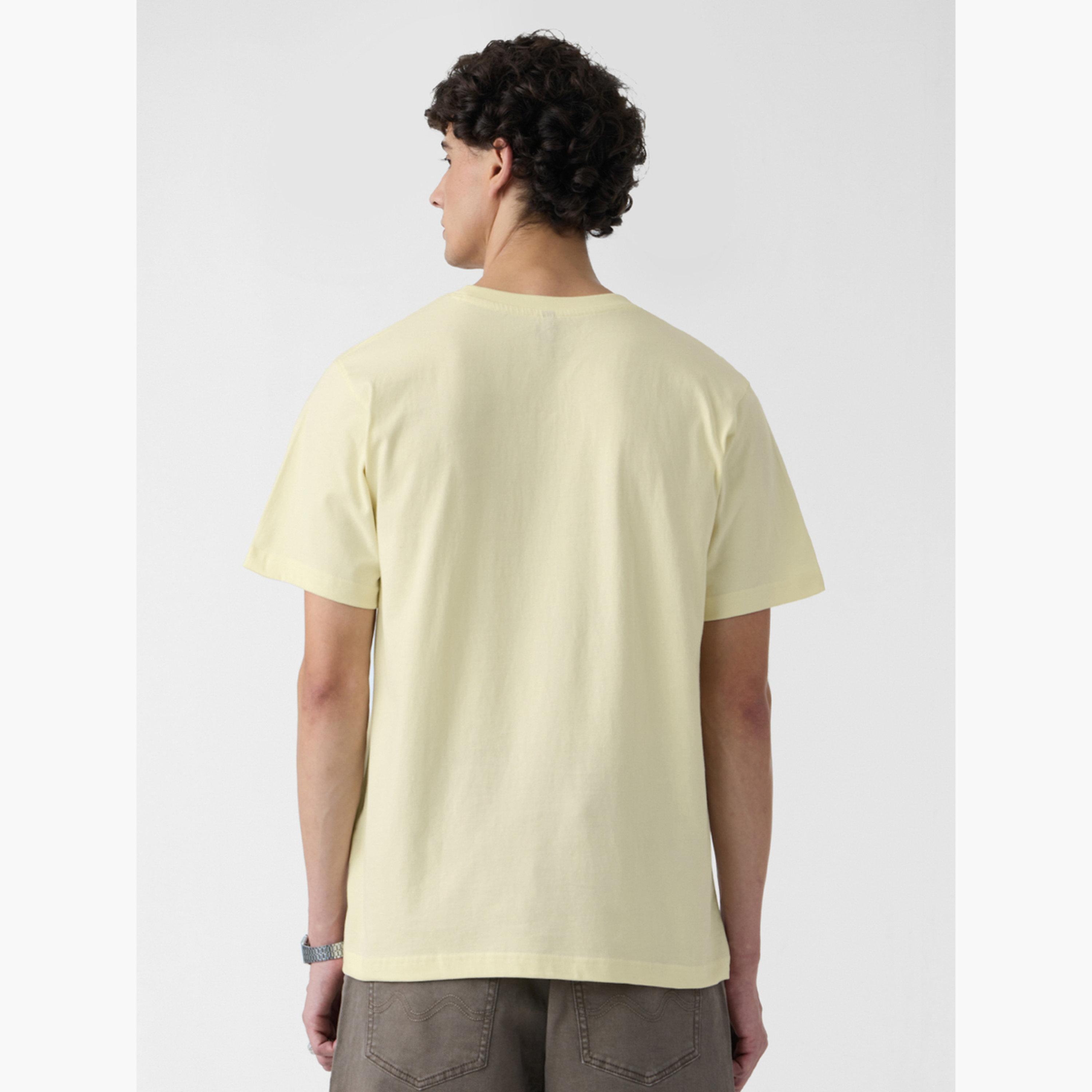 ذا سولد ستور × ستايلي - تي شيرت رجالي مريح برسومات ضفدع أصفر-men-clothing-tshirtsandpolos-tshirts-image-4