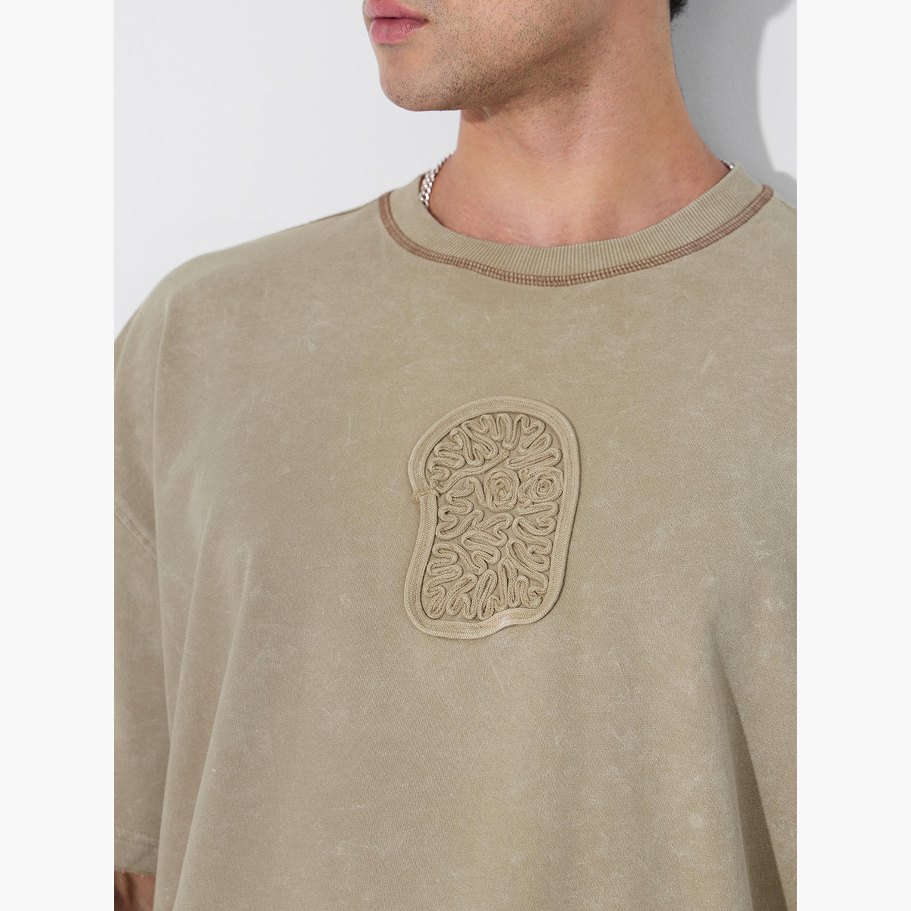 ذا سولد ستور × ستايلي - تي شيرت رجالي حجم كبير لون بيج بتصميم قديم-men-clothing-tshirtsandpolos-tshirts-image-5