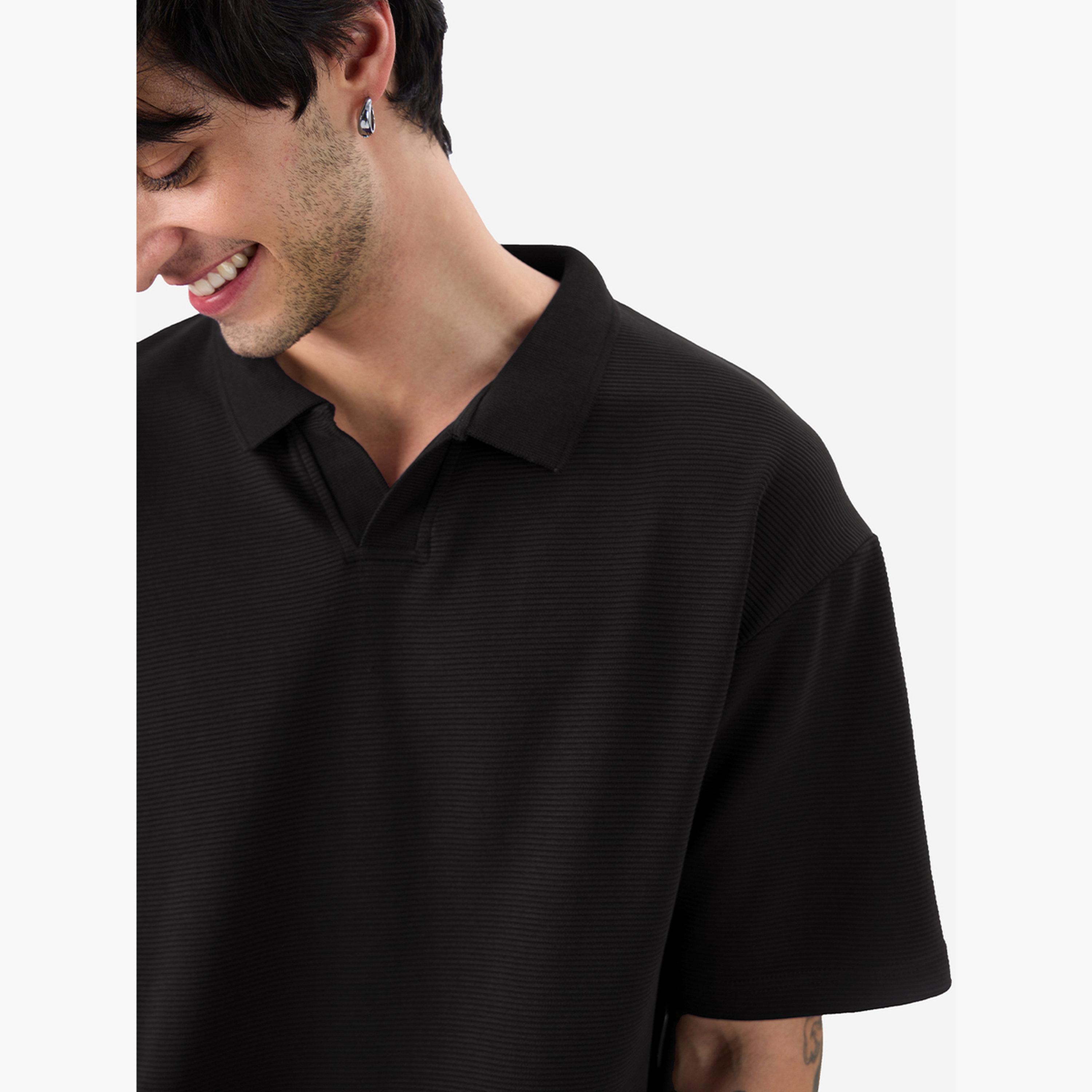 ذا سولد ستور × ستايلي - قميص بولو رجالي أسود محبوك حجم كبير-men-clothing-tshirtsandpolos-tshirts-image-5
