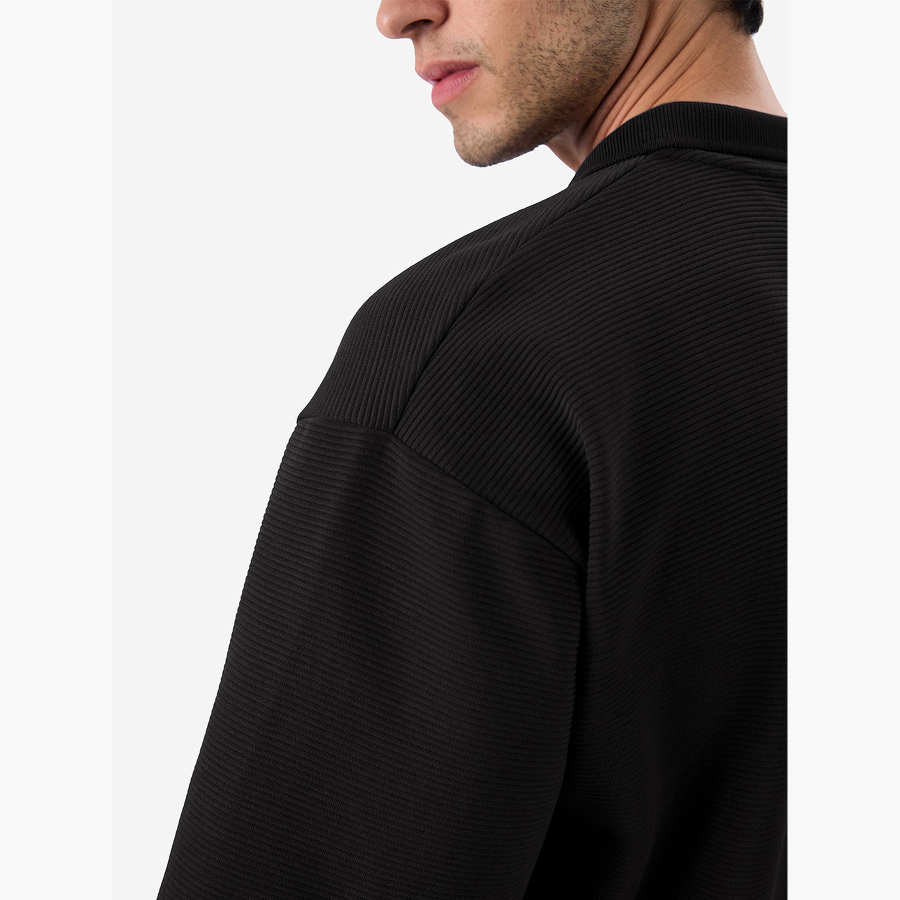 ذا سولد ستور × ستايلي - قميص بولو رجالي أسود محبوك حجم كبير-men-clothing-tshirtsandpolos-tshirts-image-6