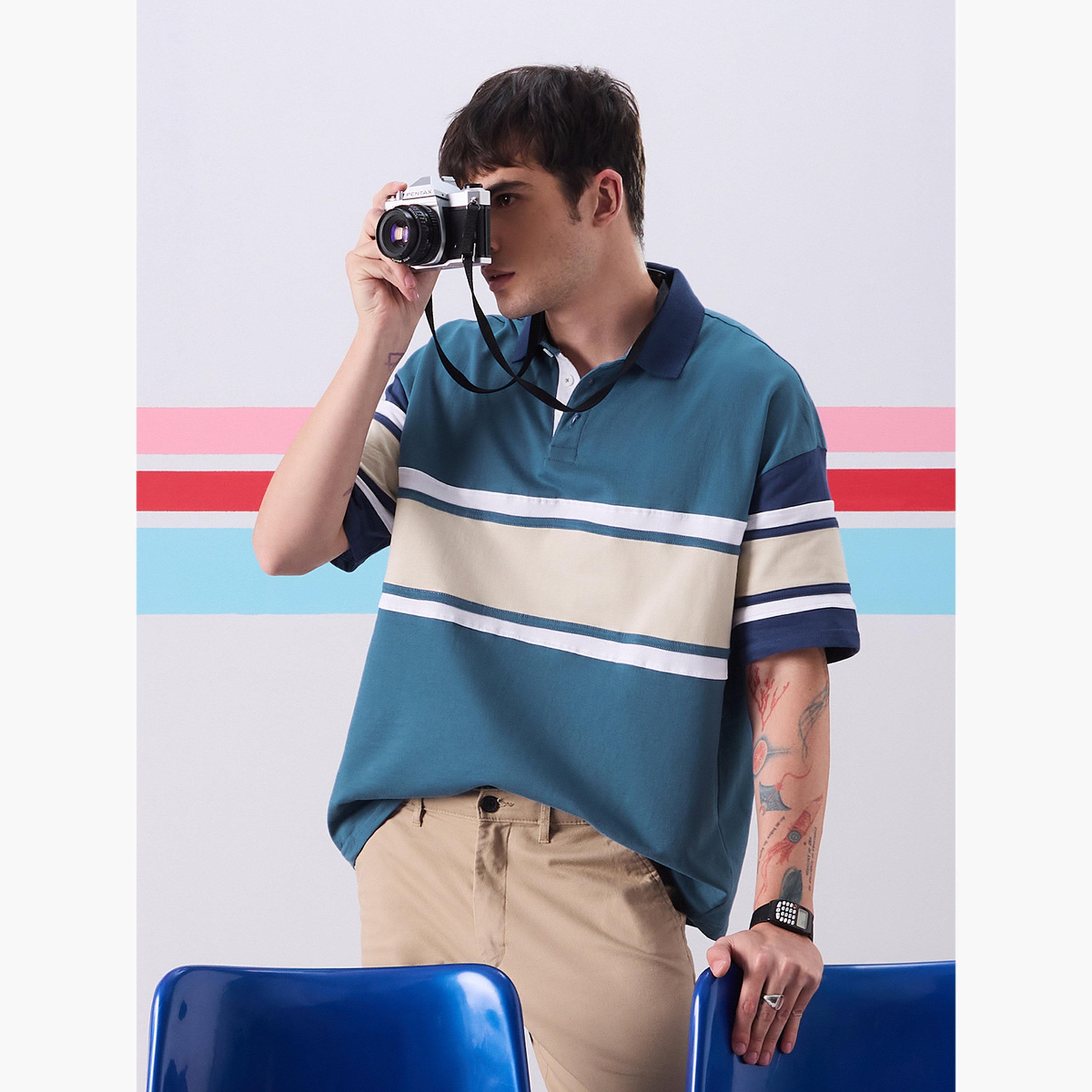 ذا سولد ستور × ستايلي - قميص بولو رجالي أزرق اللون حجم كبير-men-clothing-tshirtsandpolos-tshirts-image-3