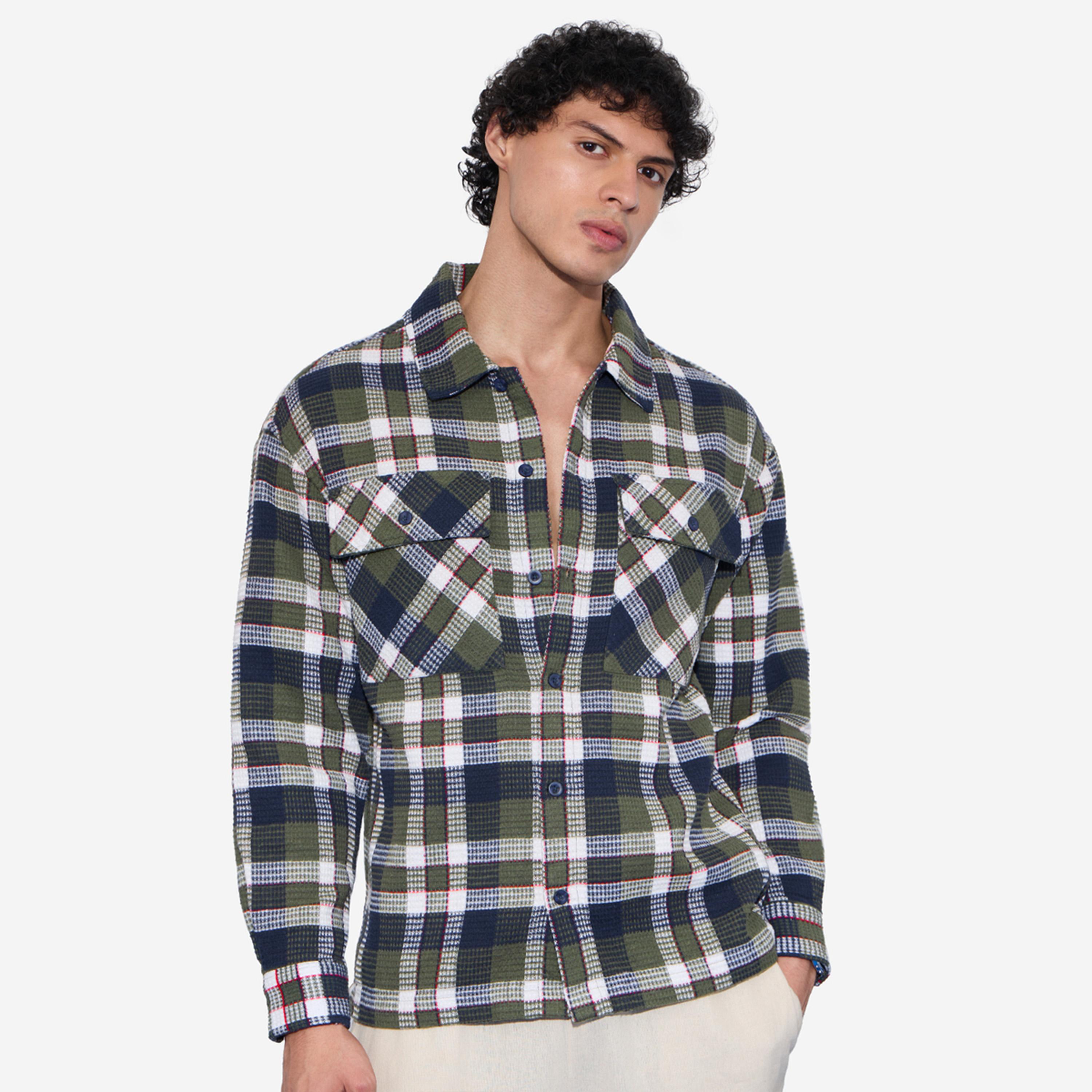 ذا سولد ستور × ستايلي - قميص رجالي من الفلانيل الأخضر المنقوش-men-clothing-shirts-image-1
