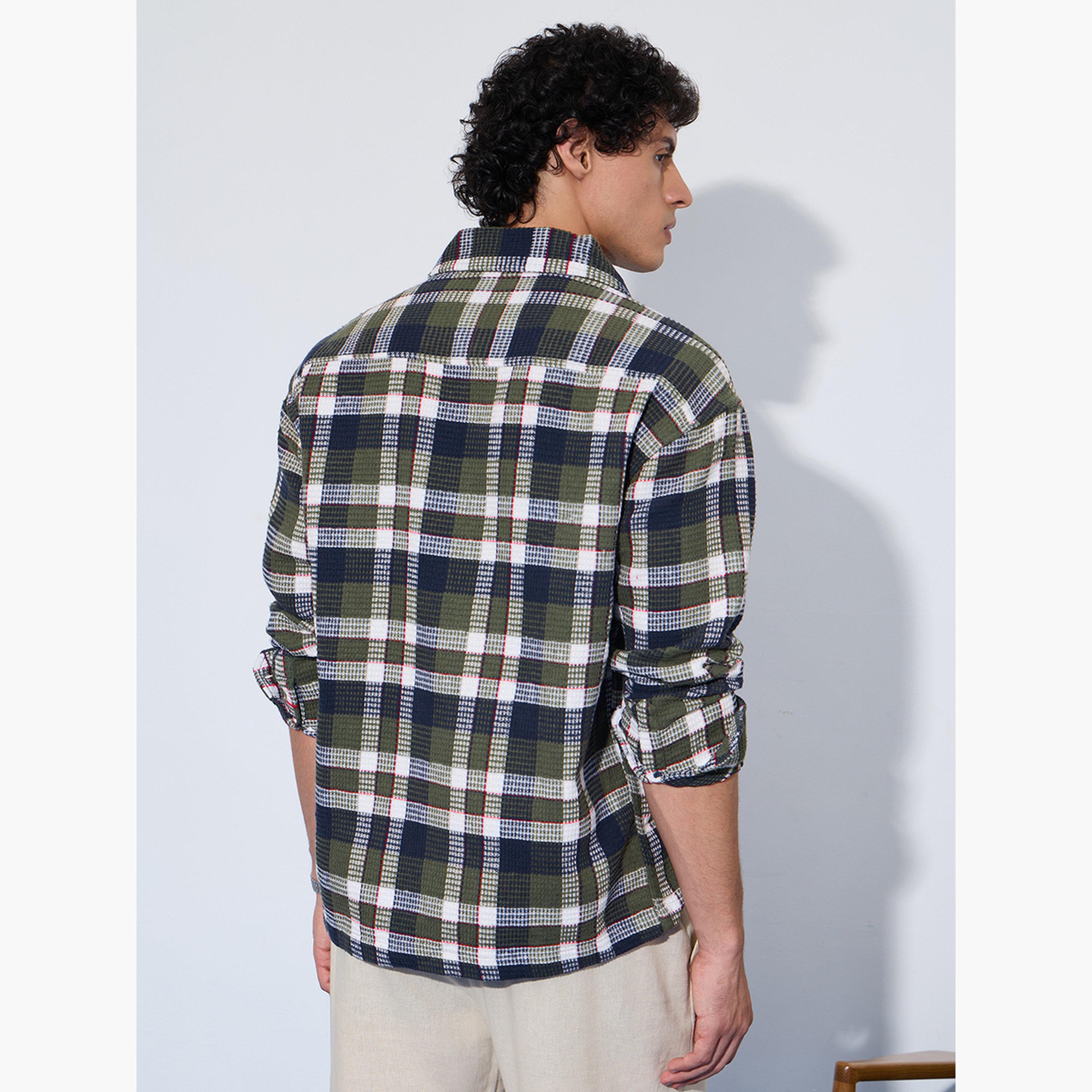 ذا سولد ستور × ستايلي - قميص رجالي من الفلانيل الأخضر المنقوش-men-clothing-shirts-image-3