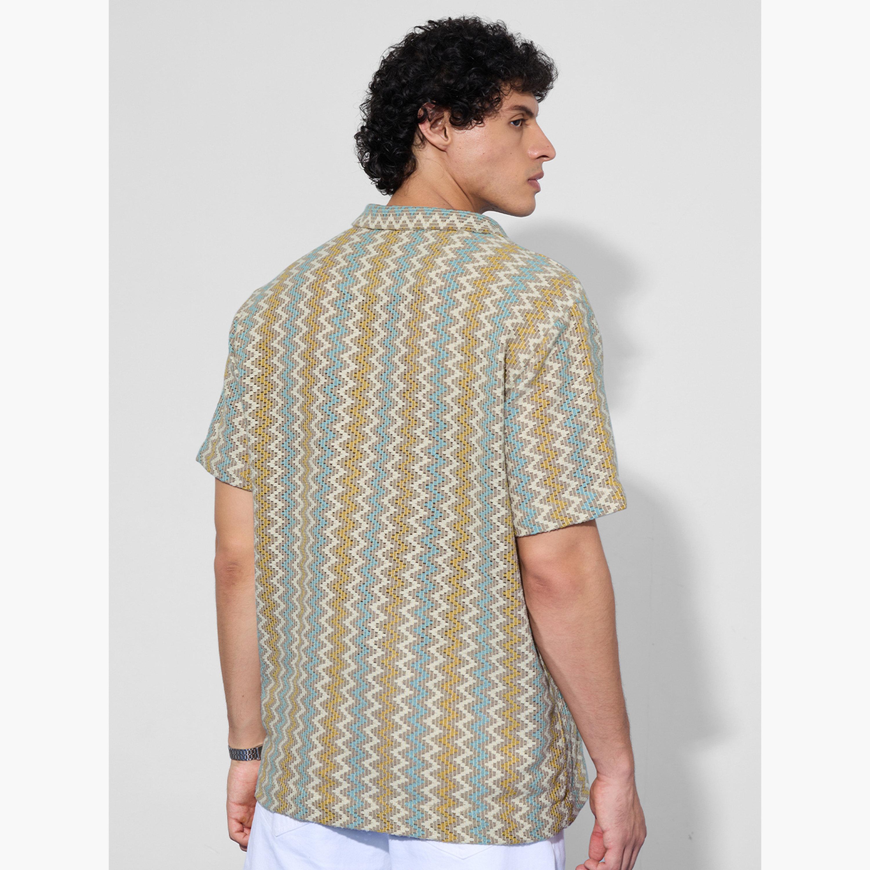 ذا سولد ستور × ستايلي - قميص رجالي مفتوح من قماش شيفرون حجم كبير-men-clothing-shirts-image-4