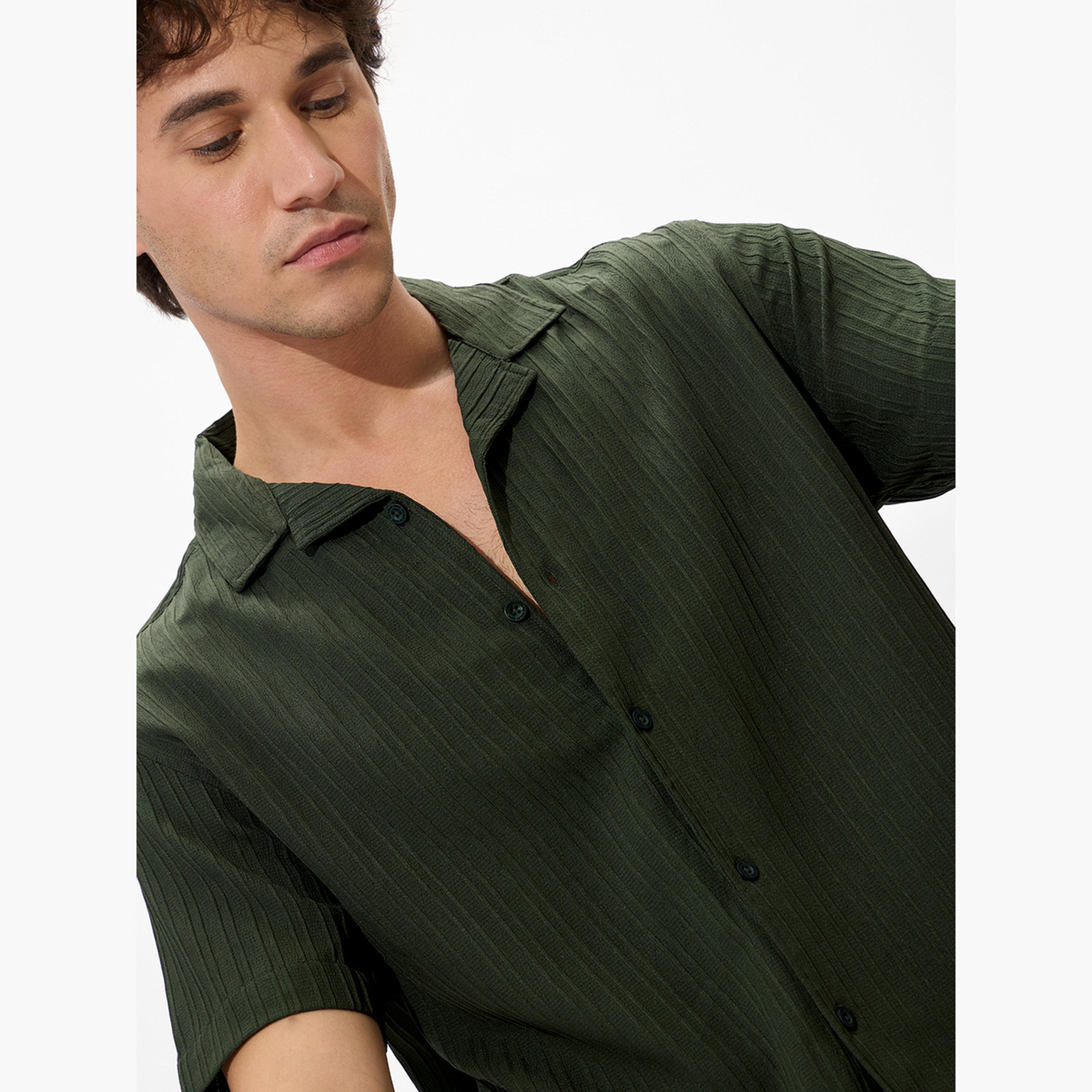 ذا سولد ستور × ستايلي - قميص رجالي أخضر بياقة منتجع منقوش-men-clothing-shirts-image-5