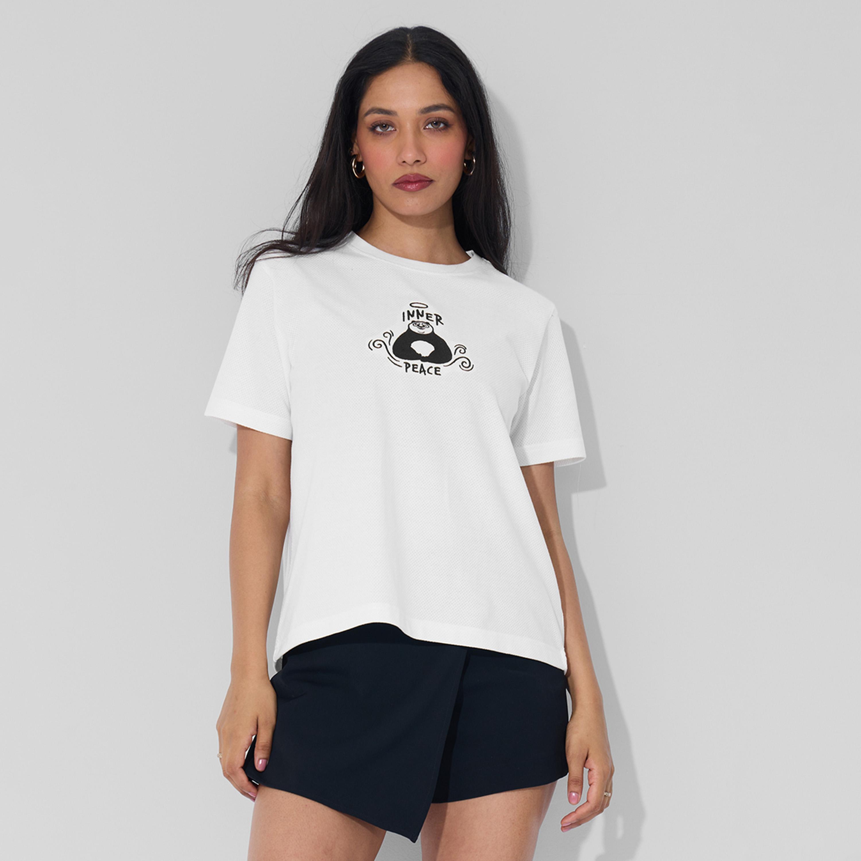 ذا سولد ستور × ستايلي - تي شيرت بقصة مريحة برسومات باندا بيضاء-women-clothing-tshirts-image-1