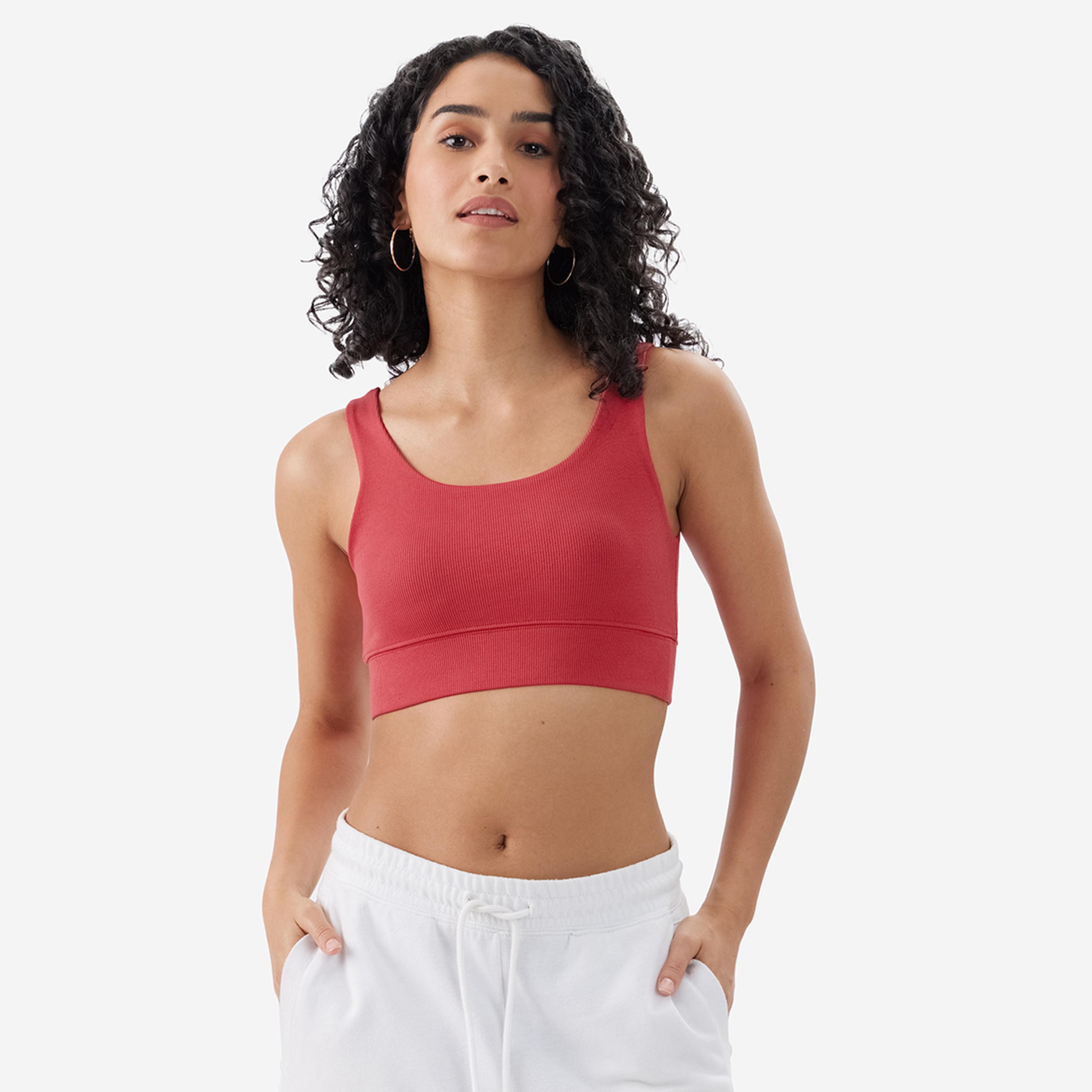 ذا سولد ستور × ستايلي - حمالة صدر حمراء مضلعة بفتحة رقبة دائرية-women-clothing-tshirts-image-1