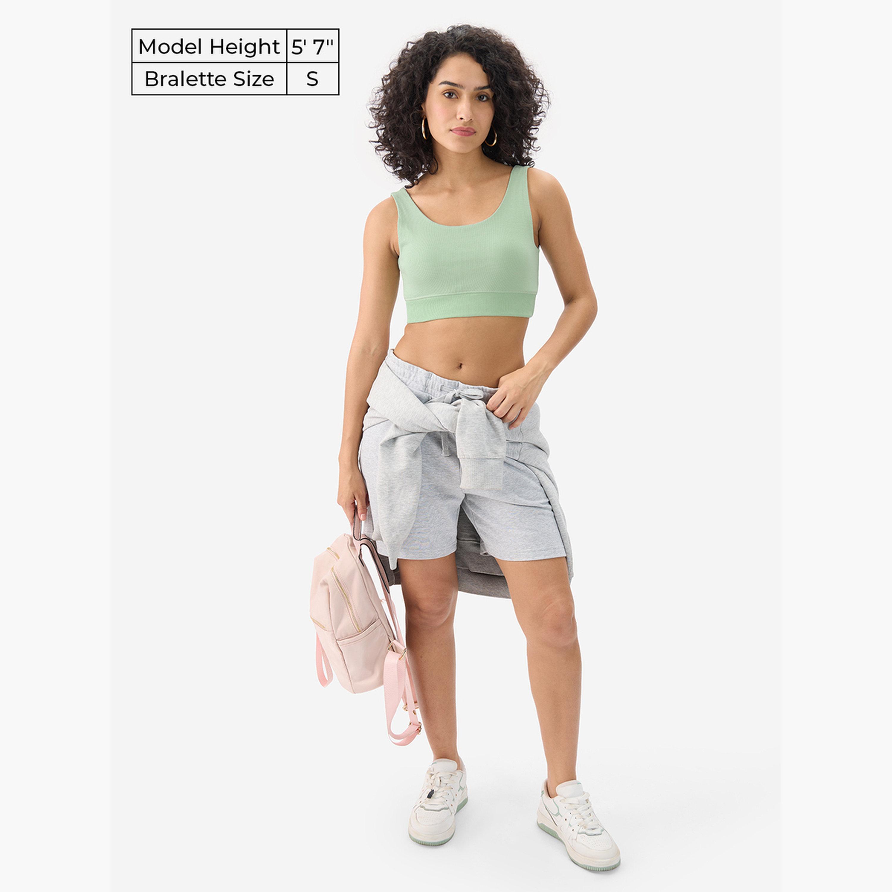 ذا سولد ستور × ستايلي - حمالة صدر خضراء مضلعة برقبة دائرية-women-clothing-tshirts-image-2