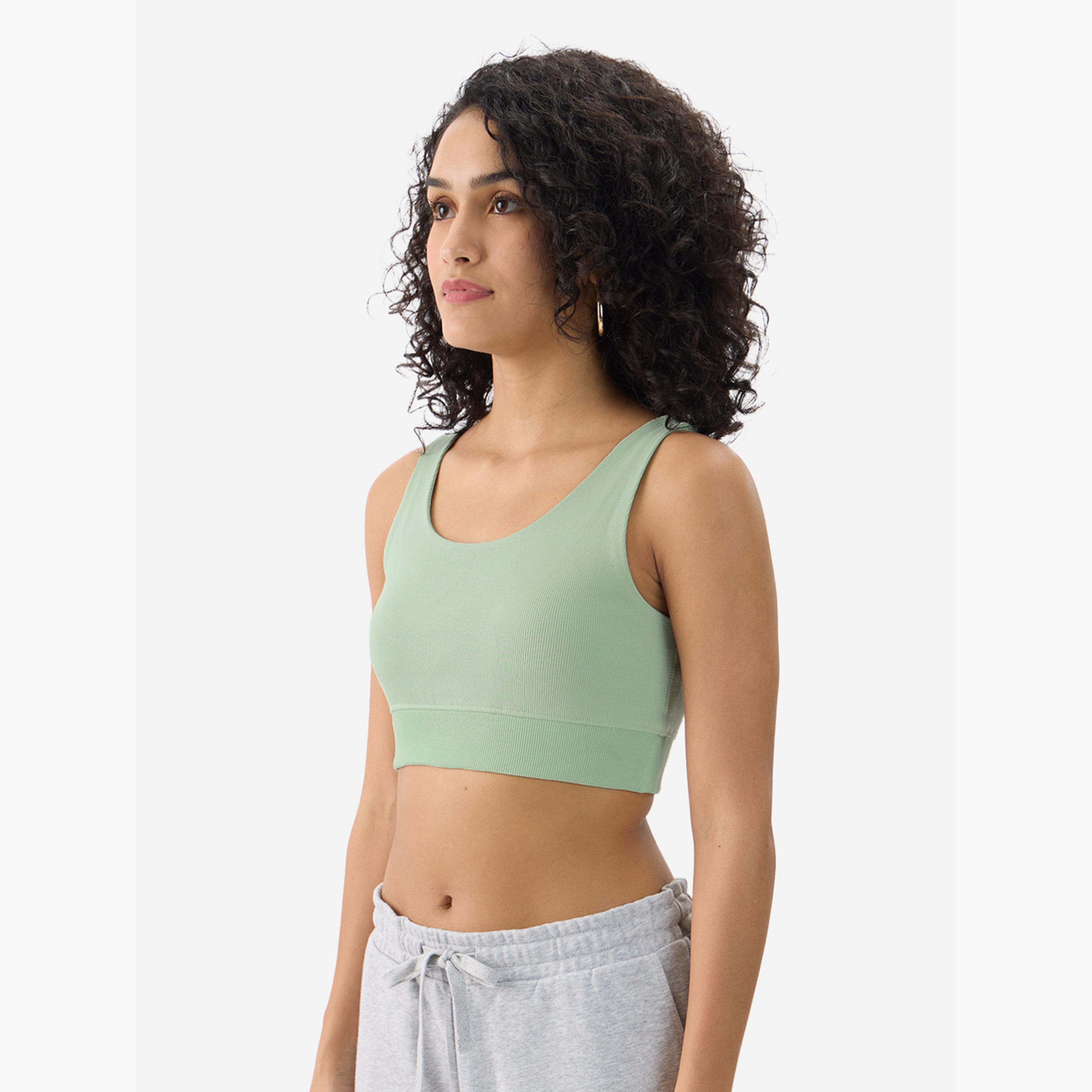 ذا سولد ستور × ستايلي - حمالة صدر خضراء مضلعة برقبة دائرية-women-clothing-tshirts-image-3