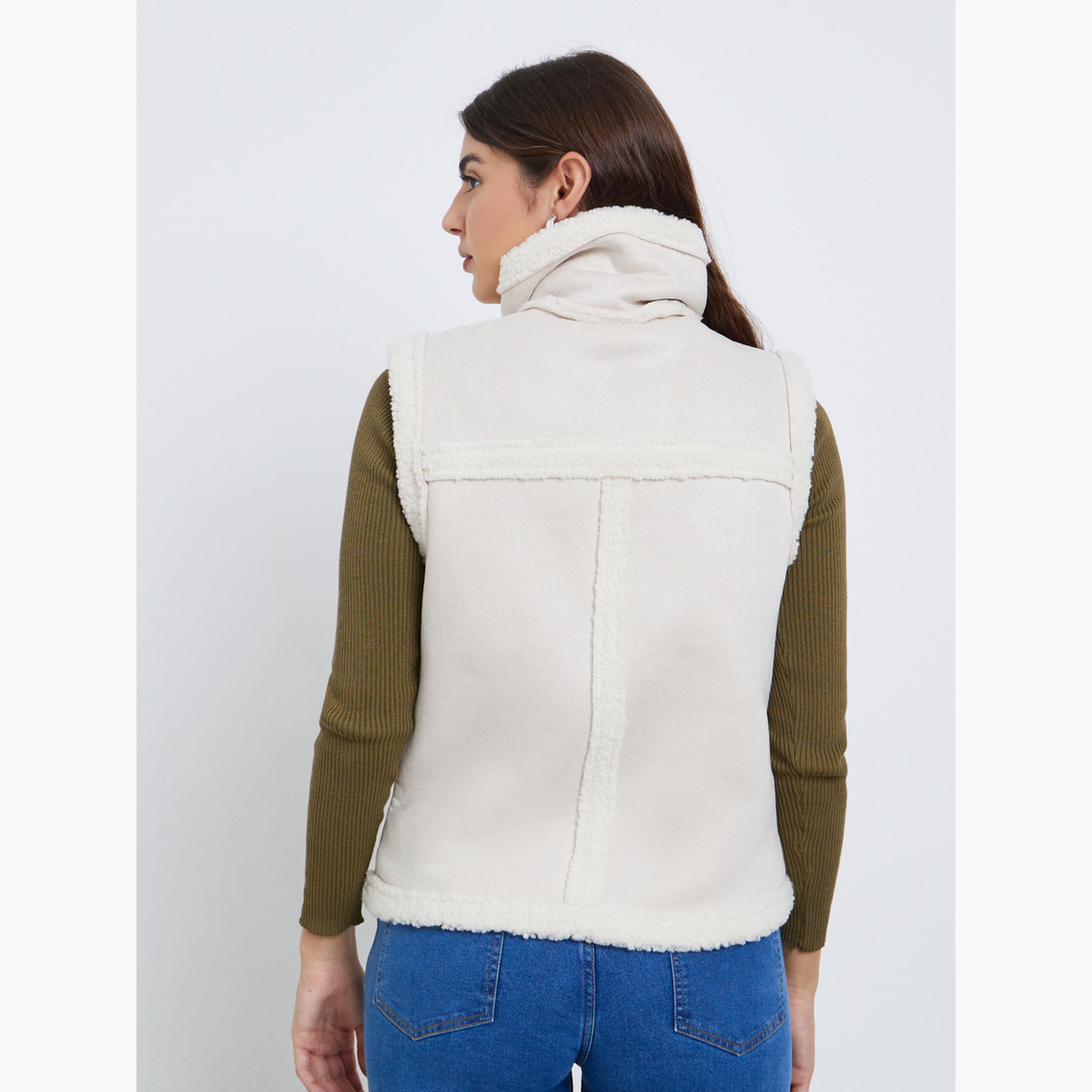 ستايلي - جيليه أبيض بدون أكمام مع بطانة من الفرو الصناعي-women-winterwear-coatsandjackets-jackets-image-5
