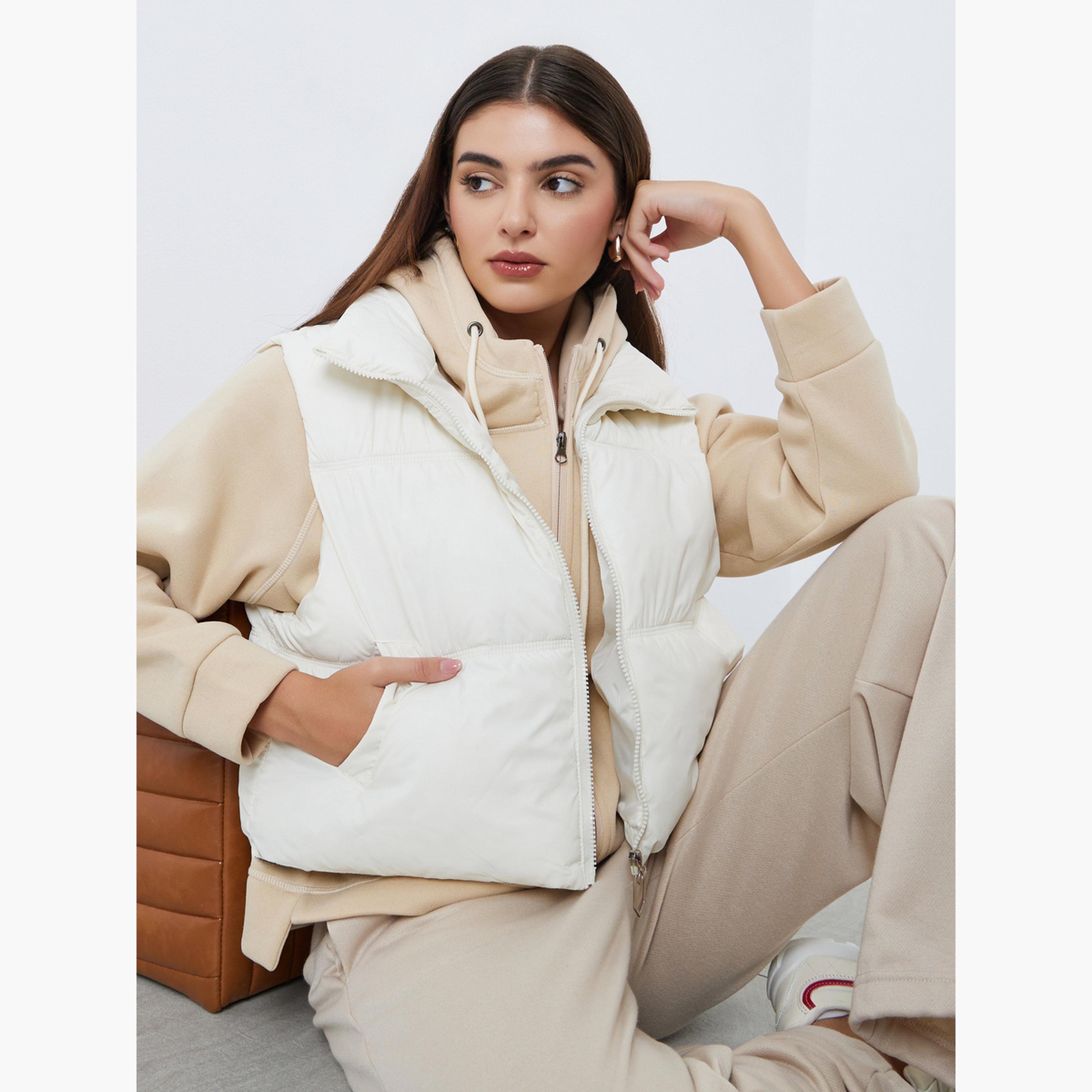 Styli Solid Hooded Neck Sleeveless Women's Zip Through Padded Jacket-women-winterwear-coatsandjackets-jackets-image-2