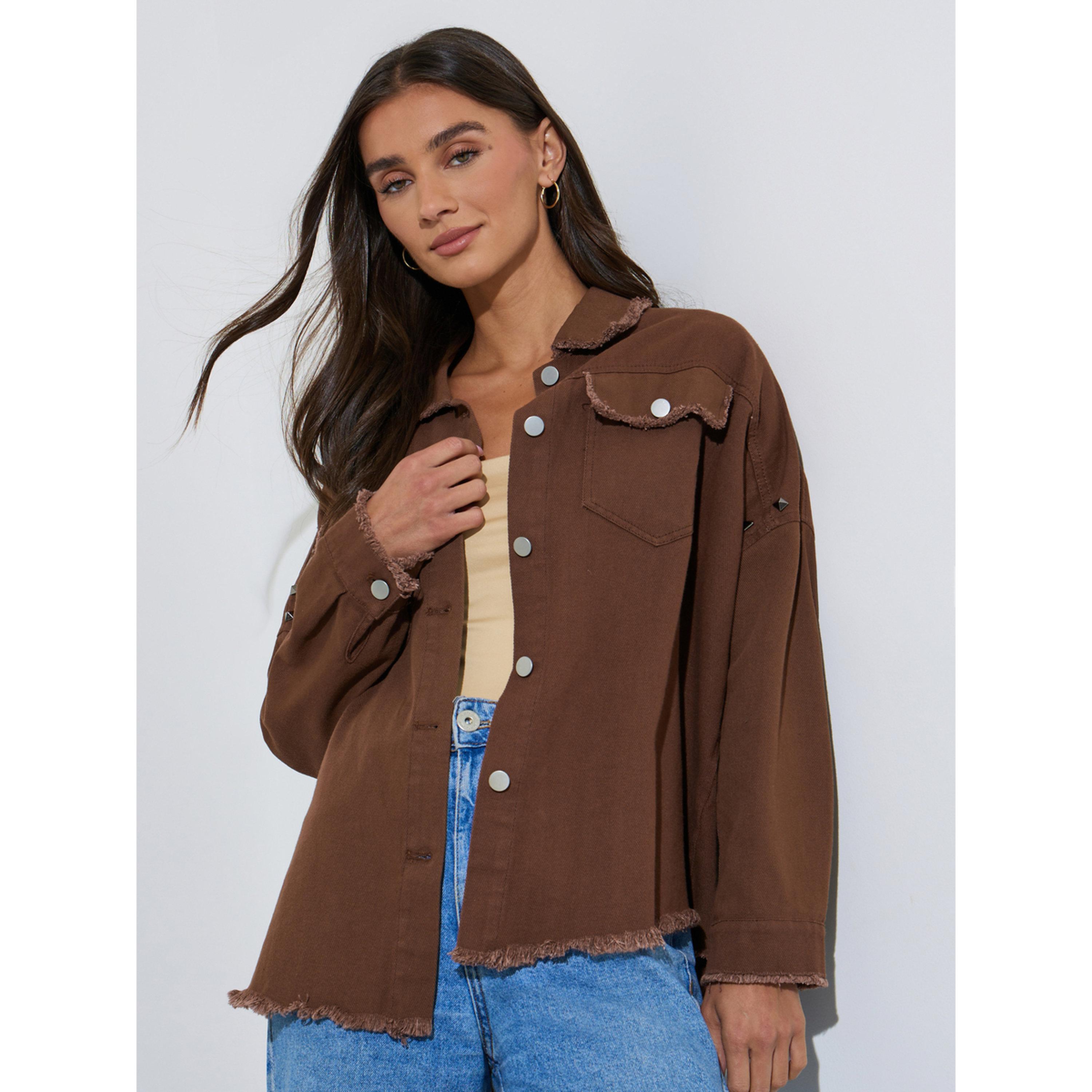 ستايلي - قميص جينز بني مرصع مقاس واسع بحواف مهترئة-women-clothing-shirtsandblouses-shirts-image-1