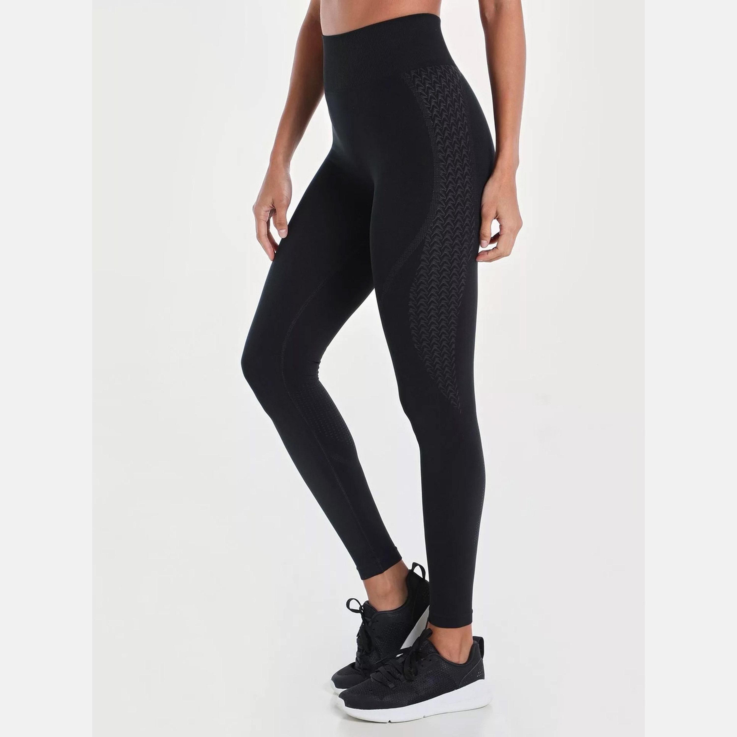 Wizard X Styli Women Black Solid Impact Seamless Leggings-women-clothing-leggings-image-3