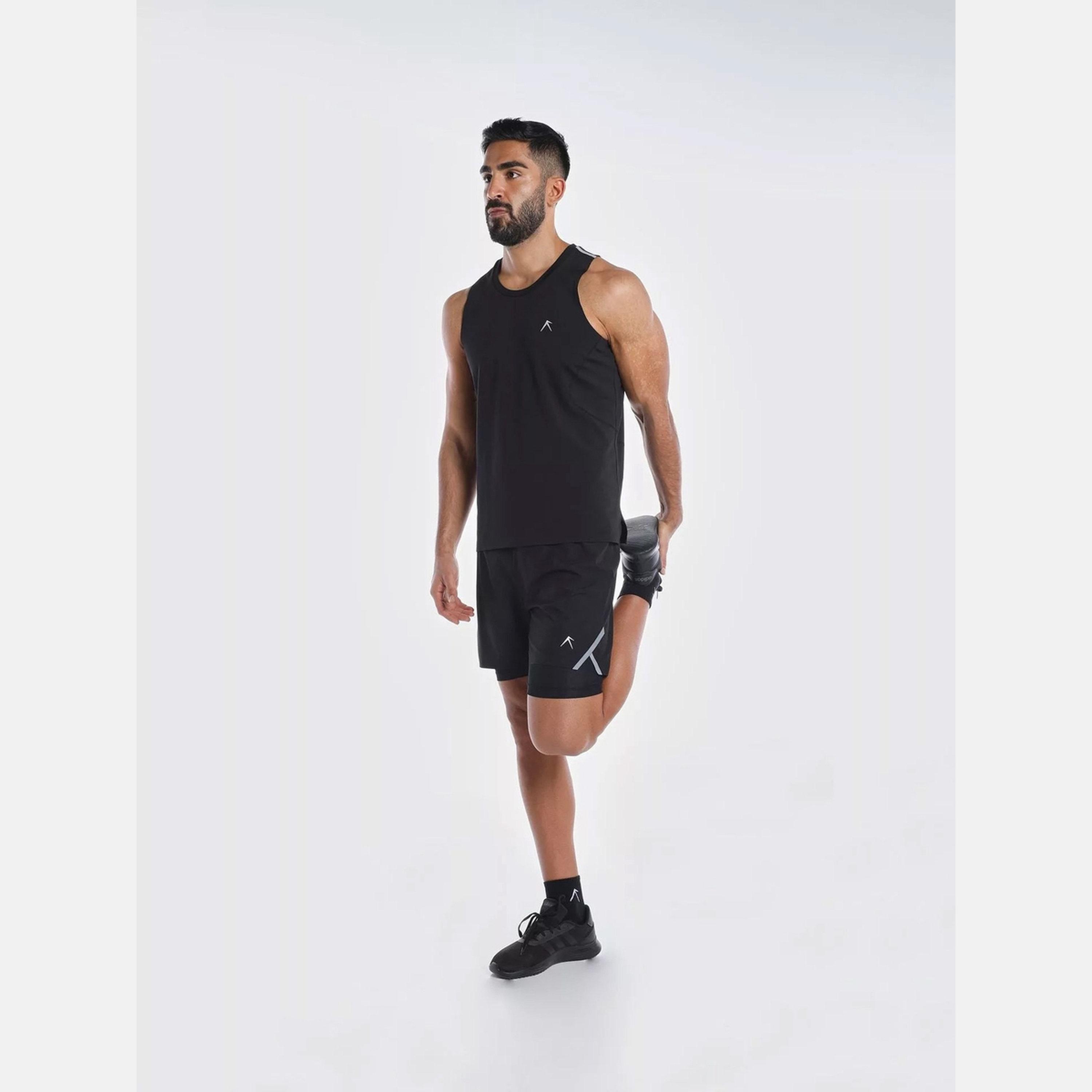 ويزارد × ستايلي - تي شيرت ضاغط رجالي أسود برقبة دائرية سادة تقنية تهوية متقدمة ويزاردري-men-clothing-tshirtsandpolos-vests-image-2