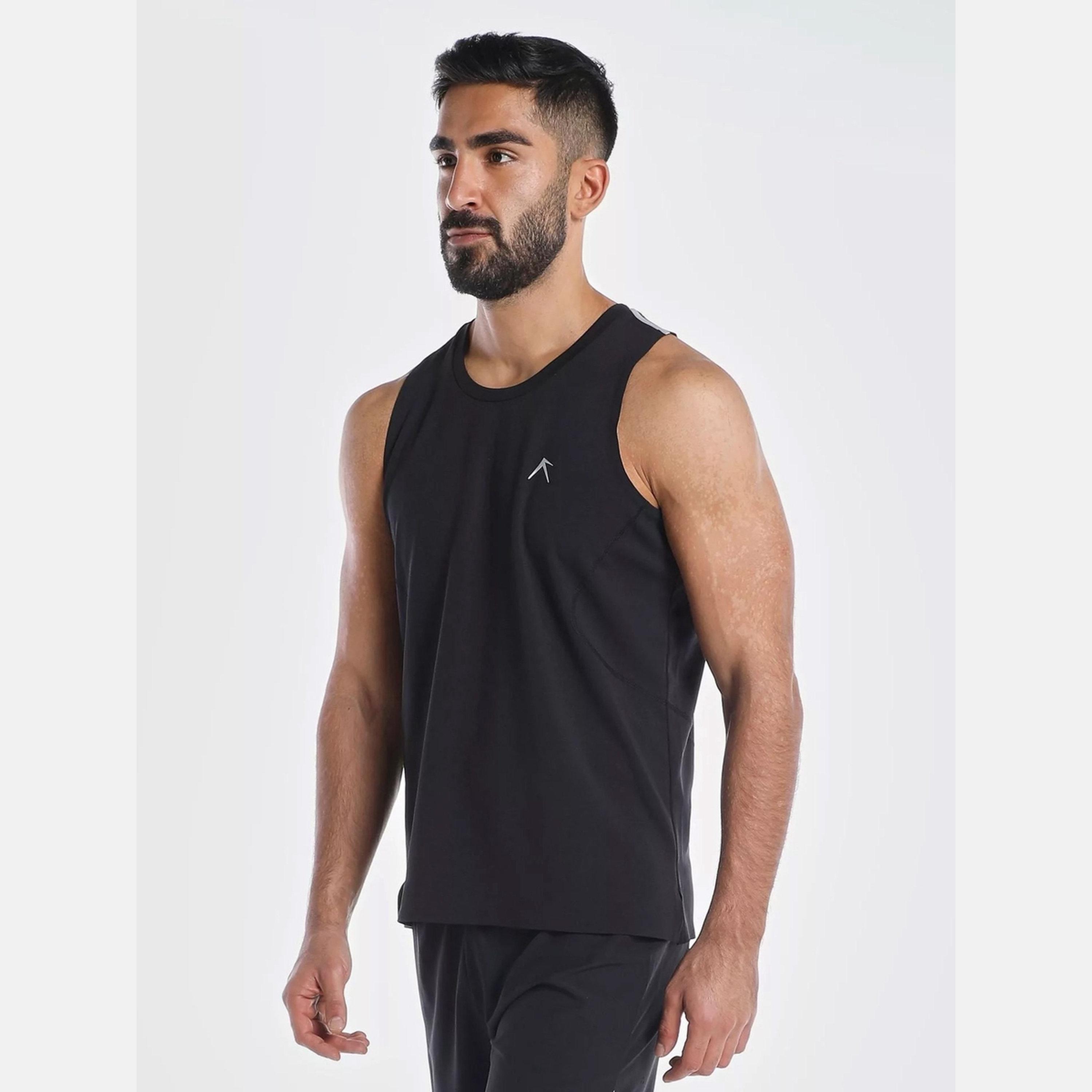 ويزارد × ستايلي - تي شيرت ضاغط رجالي أسود برقبة دائرية سادة تقنية تهوية متقدمة ويزاردري-men-clothing-tshirtsandpolos-vests-image-4