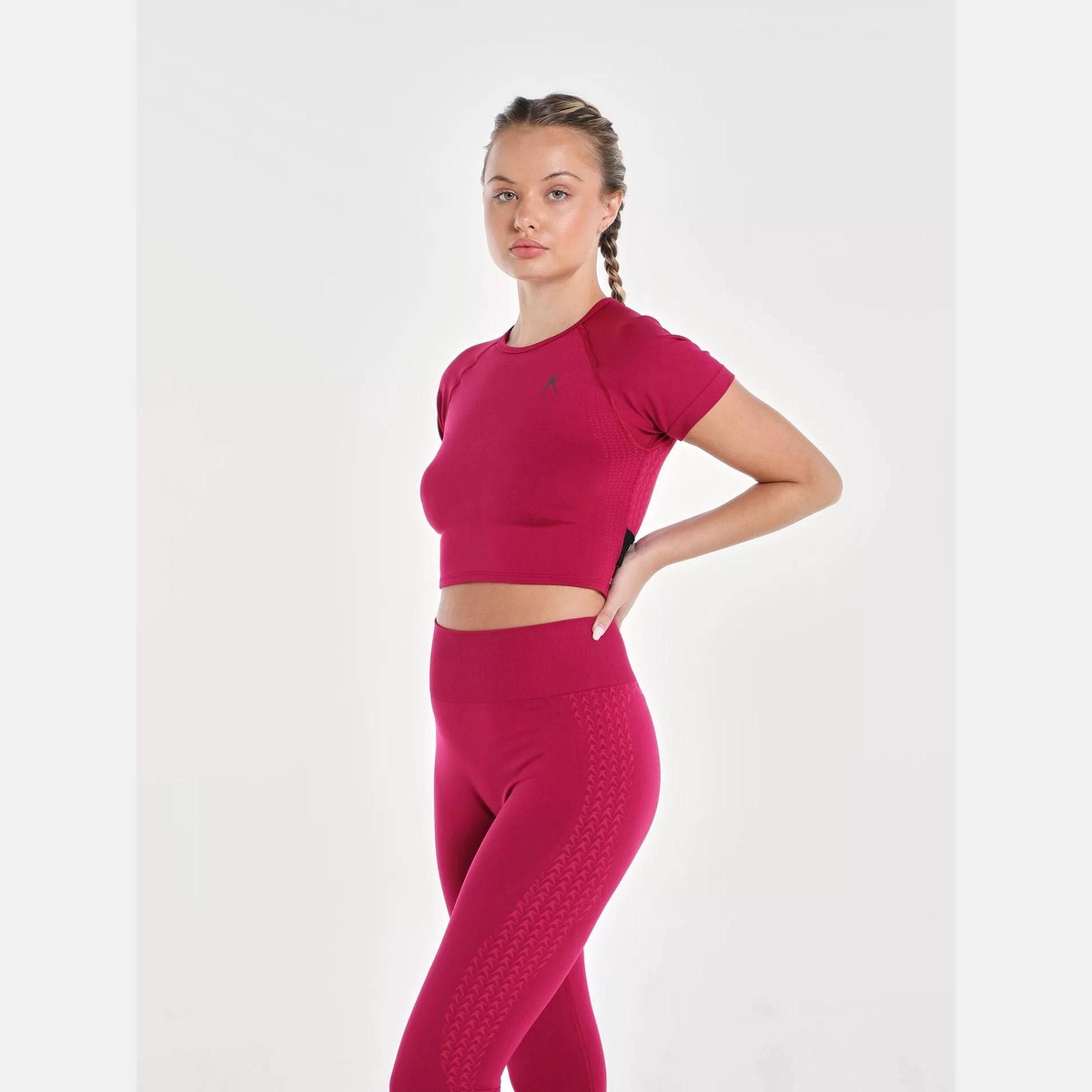 Wizard X Styli Women Burgundy Solid Impact Seamless Crop Top-women-clothing-tshirts-image-3
