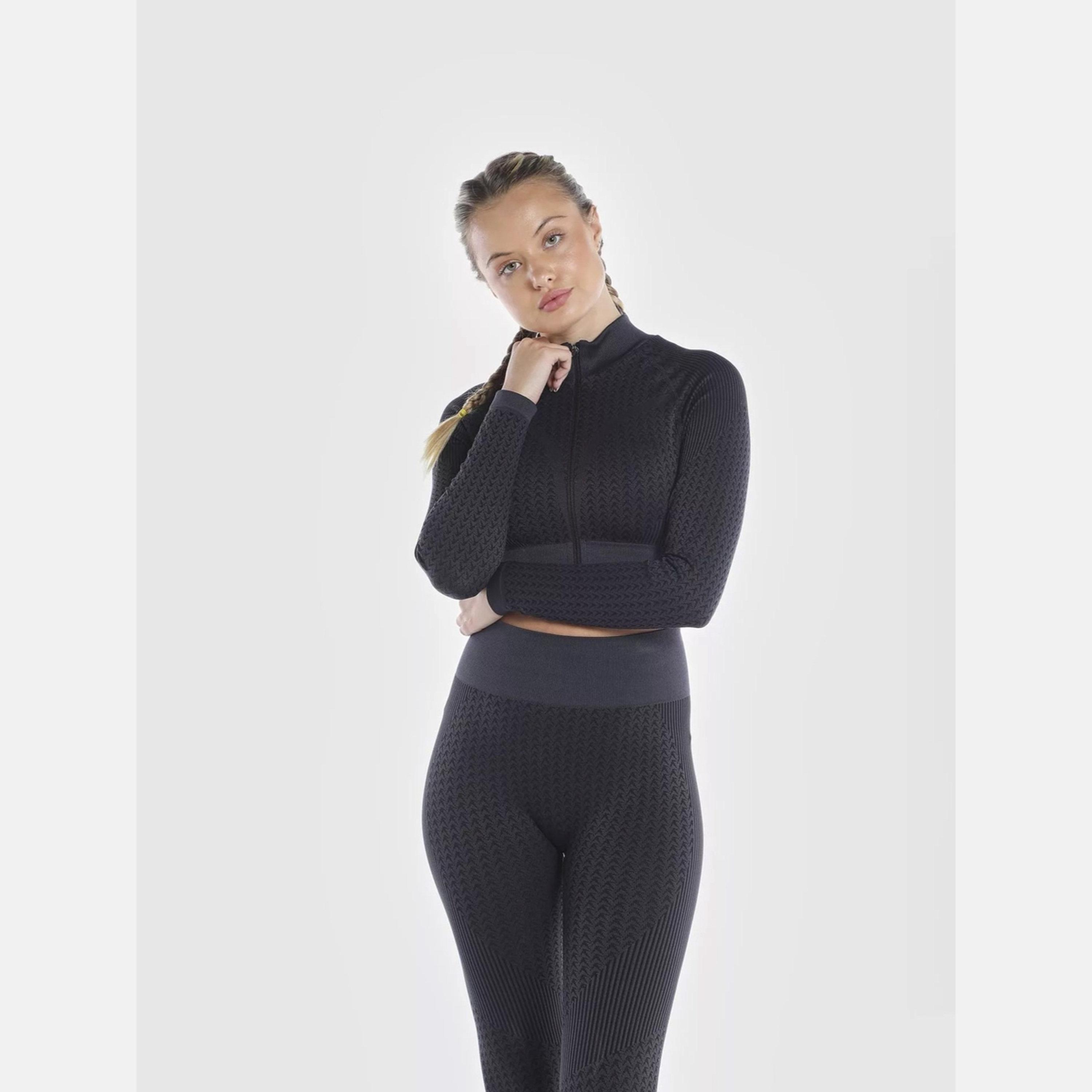 ويزارد × ستايلي - بلوزة نسائية قصيرة بدون درزات باللون الأسود مع سحاب-sports-women-clothing-coatsandjackets-jackets-image-4