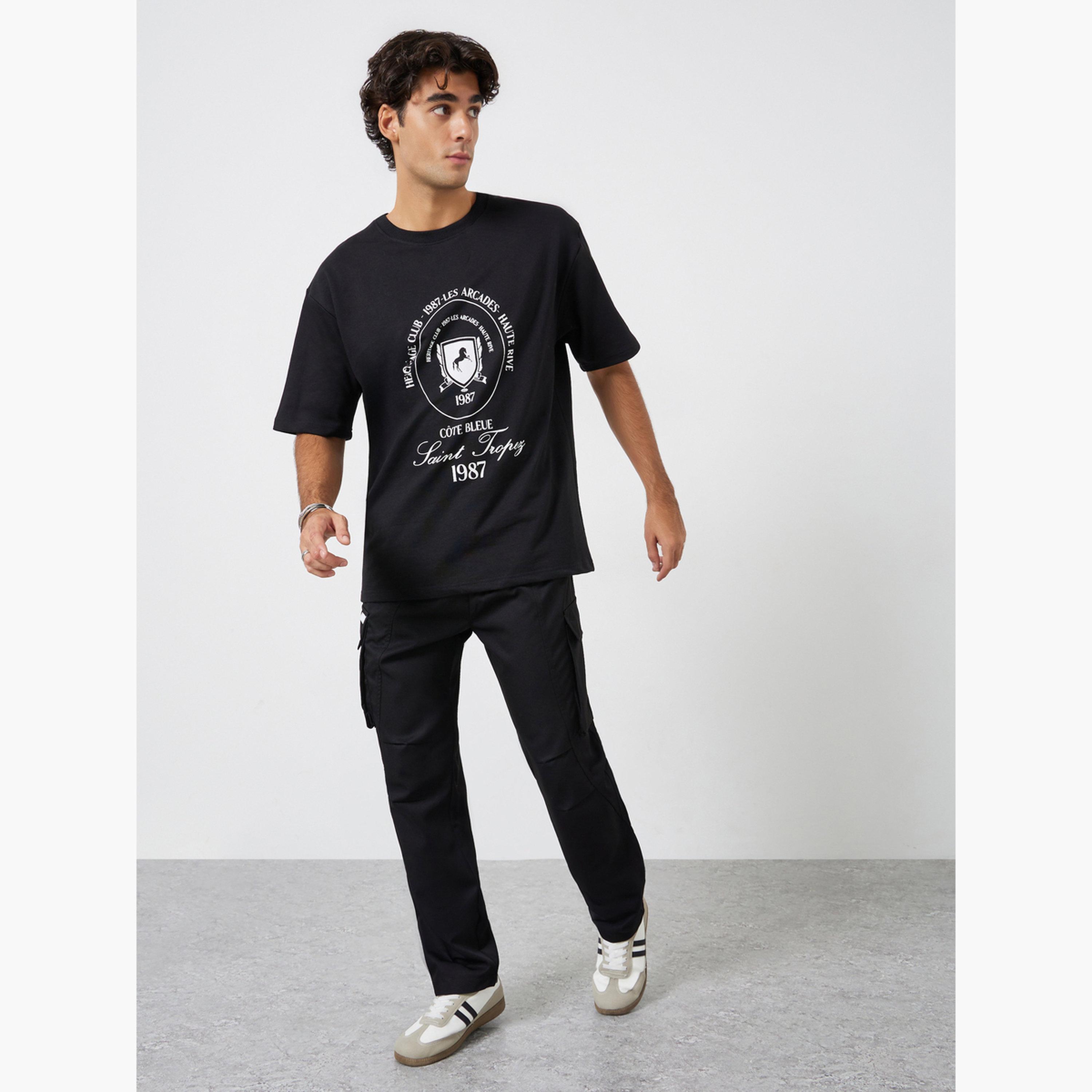 تيشيرت بطبعة جرافيك قصة واسعة-men-clothing-tshirtsandpolos-tshirts-image-2